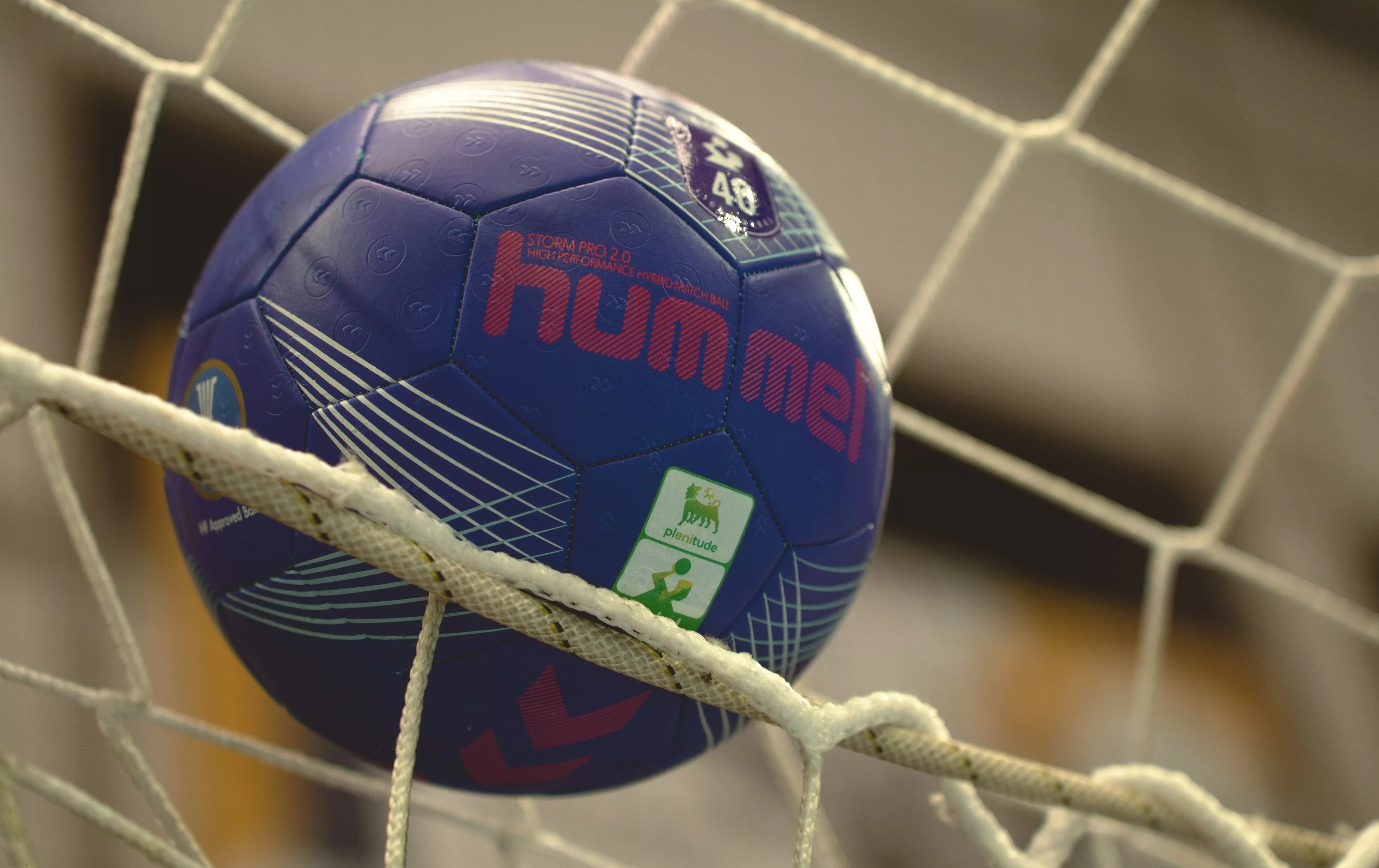 Nuevo balón para Asobal
