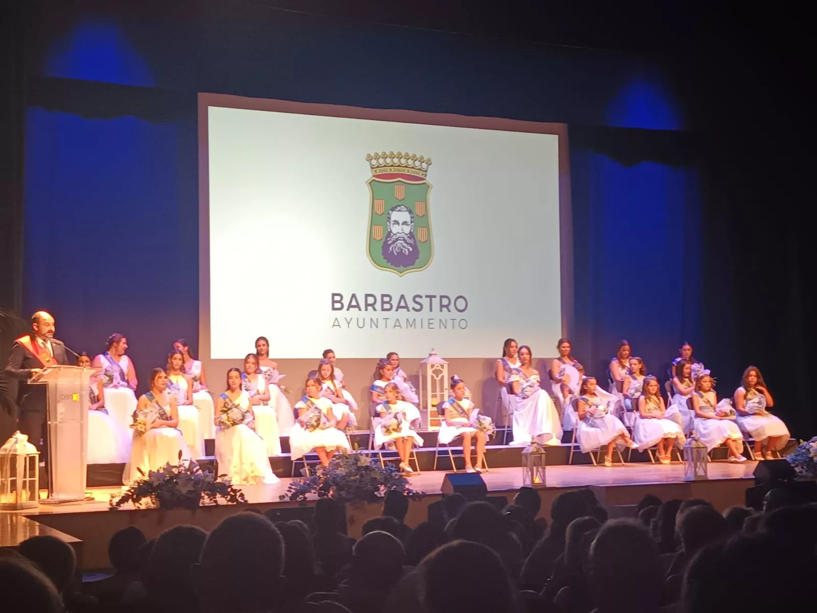 Presentación de Damas Mayores e Infantiles y pregón en Barbastro