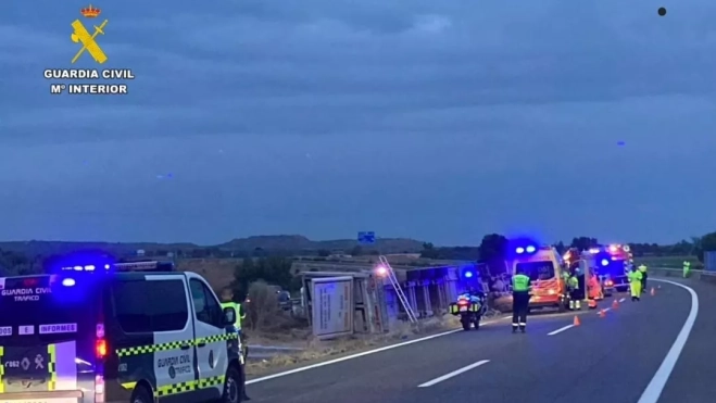 Imagen de la zona del accidente mortal en la A-22 en Monzón. Imagen de la zona del accidente mortal en la A-22 en Monzón.