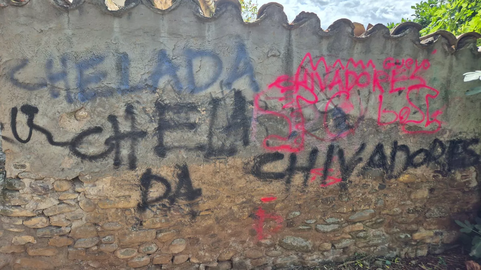 Pintadas en patrimonio cultural de Jaca