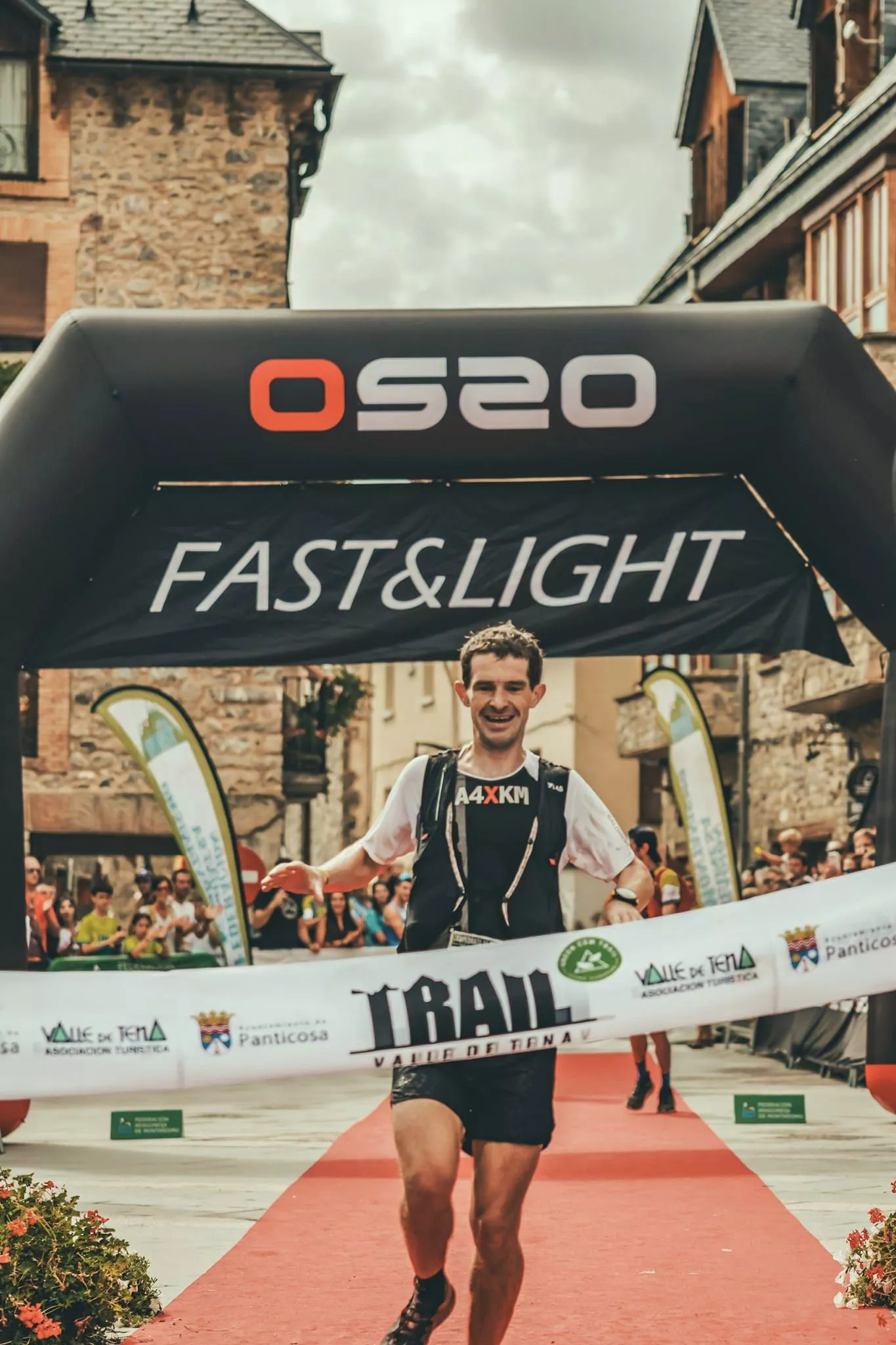 Íñigo Macias, ganador de la 8K