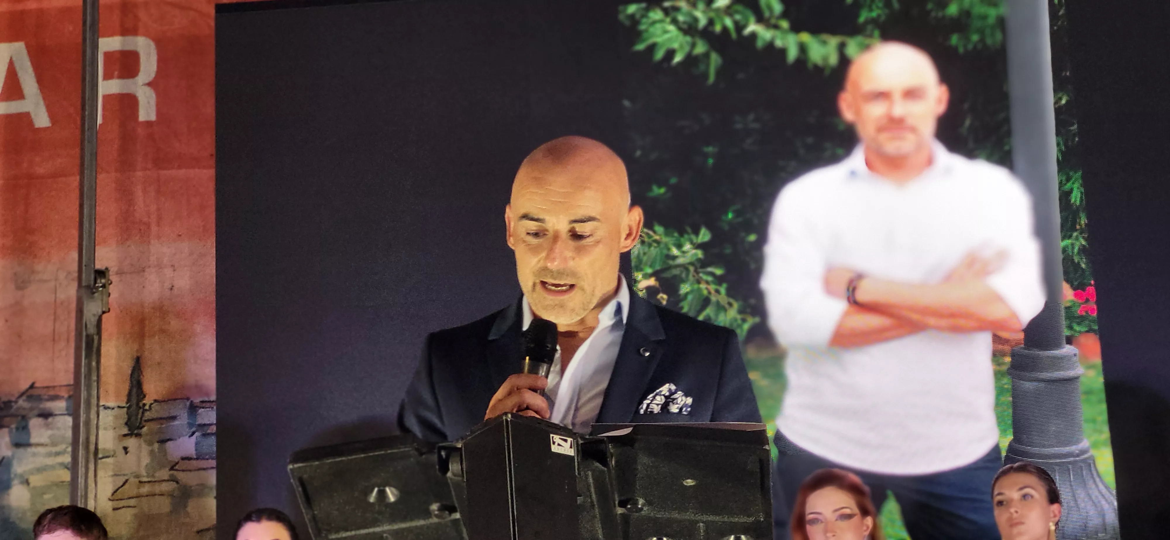 Presentación de las mairalesas y quintos y quintas de Almudévar 2024. Foto Mercedes Manterola