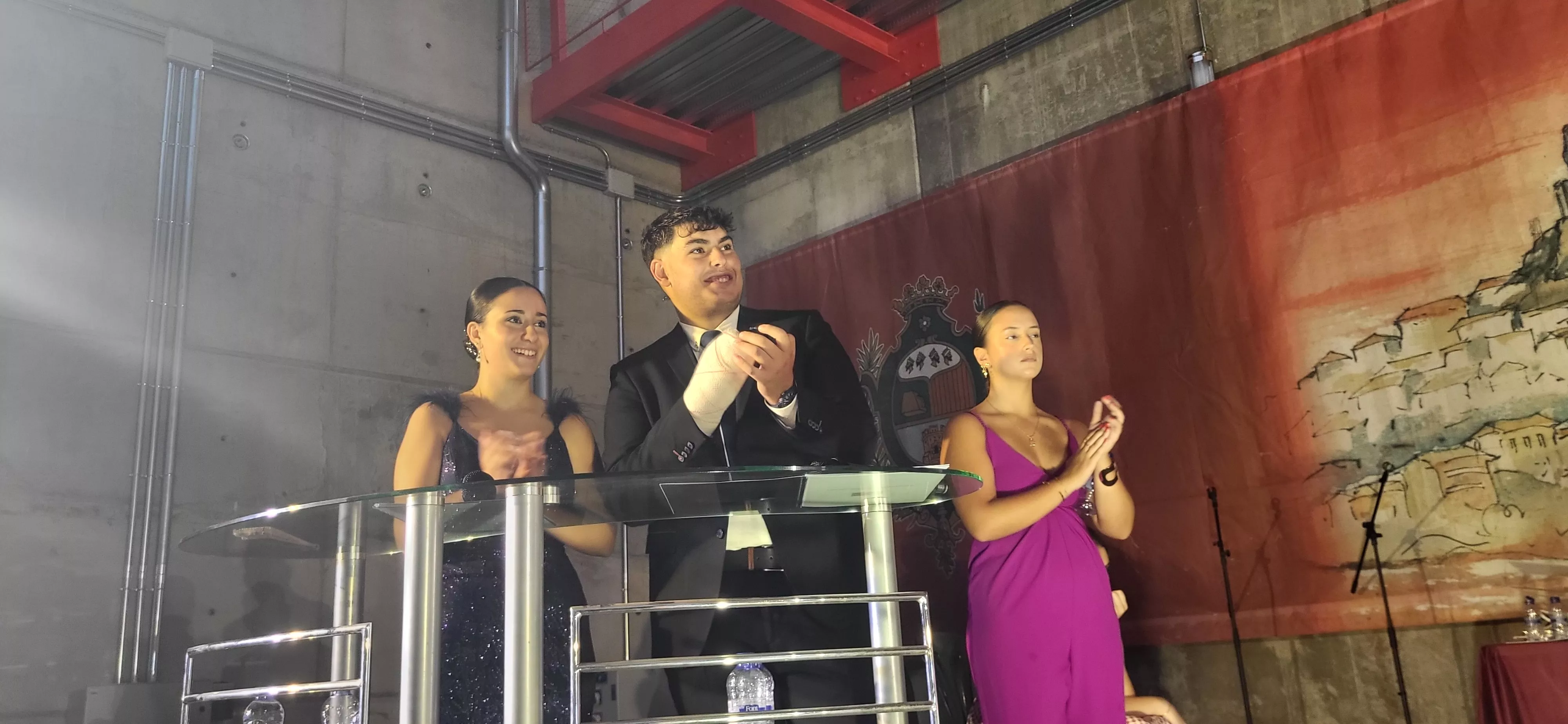 Presentación de las mairalesas y quintos y quintas de Almudévar 2024. Foto Mercedes Manterola