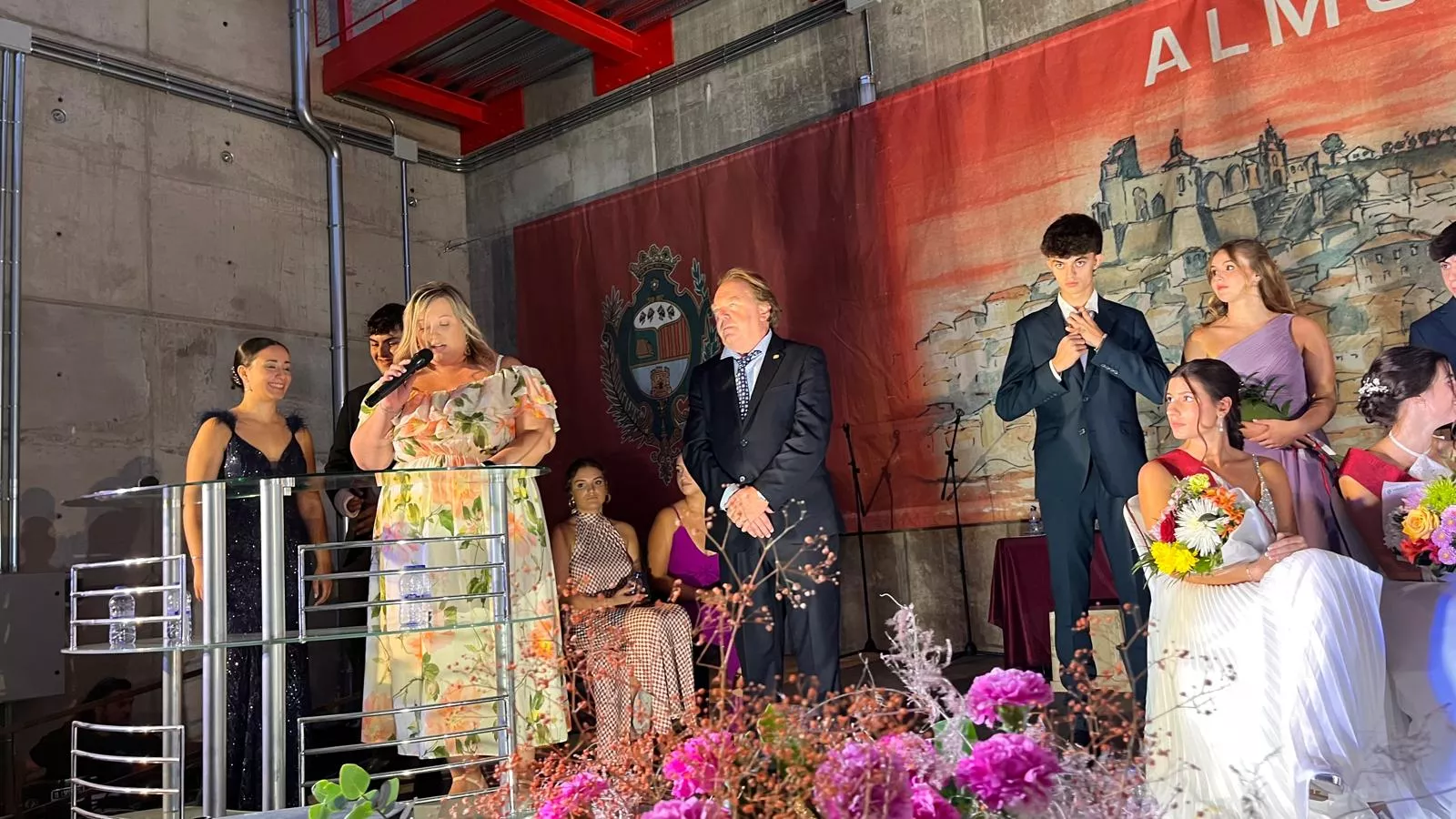 Presentación de las mairalesas y quintos y quintas de Almudévar 2024. Foto Mercedes Manterola