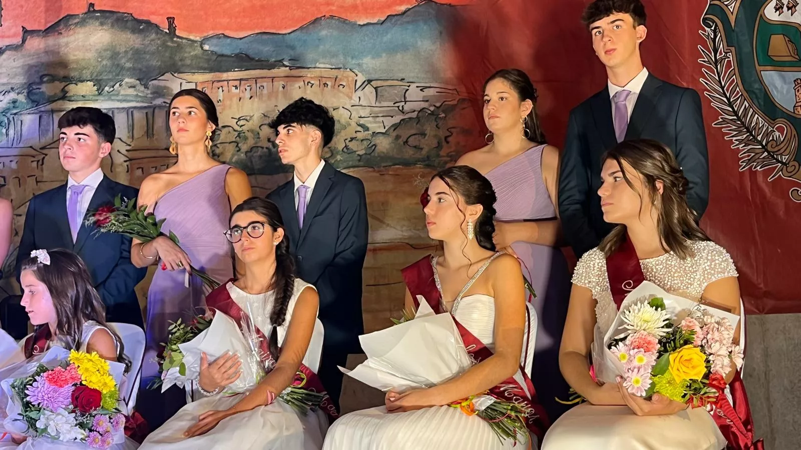 Presentación de las mairalesas y quintos y quintas de Almudévar 2024. Foto Mercedes Manterola