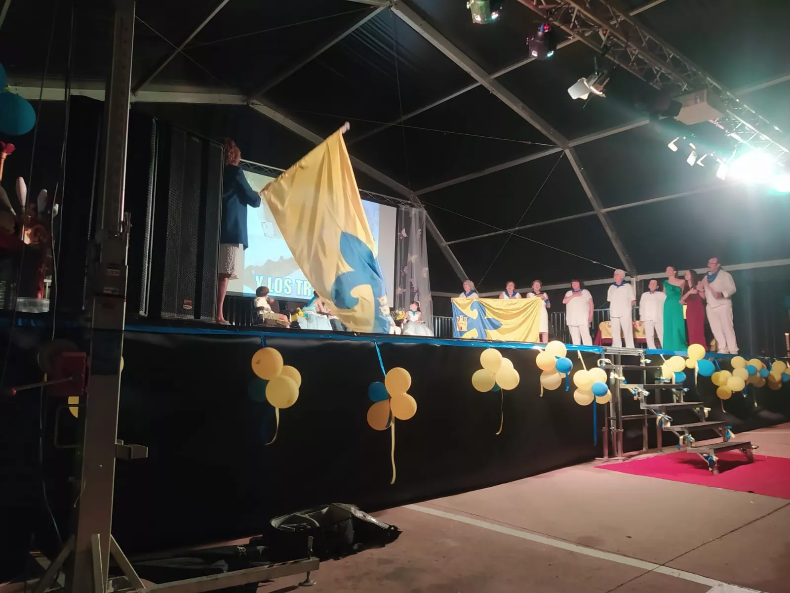 Presentación de Reinas Infantiles de Ayerbe 