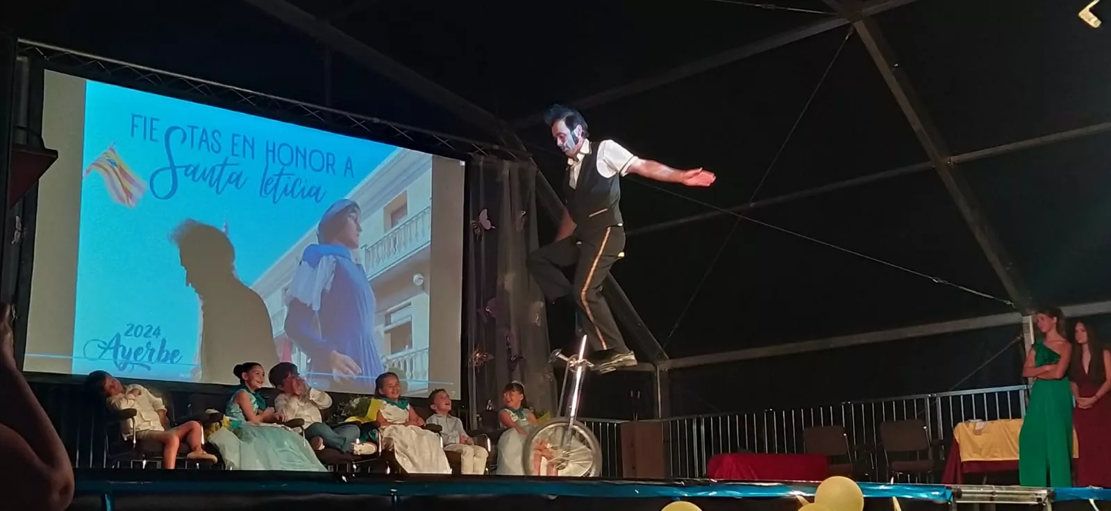 Presentación de Reinas Infantiles de Ayerbe 