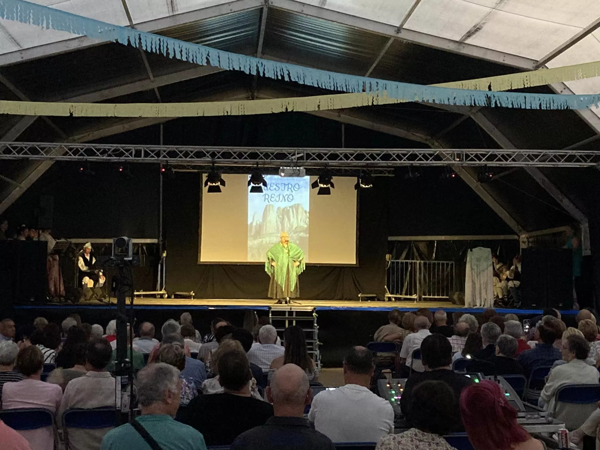 Presentación de Reinas Infantiles de Ayerbe 