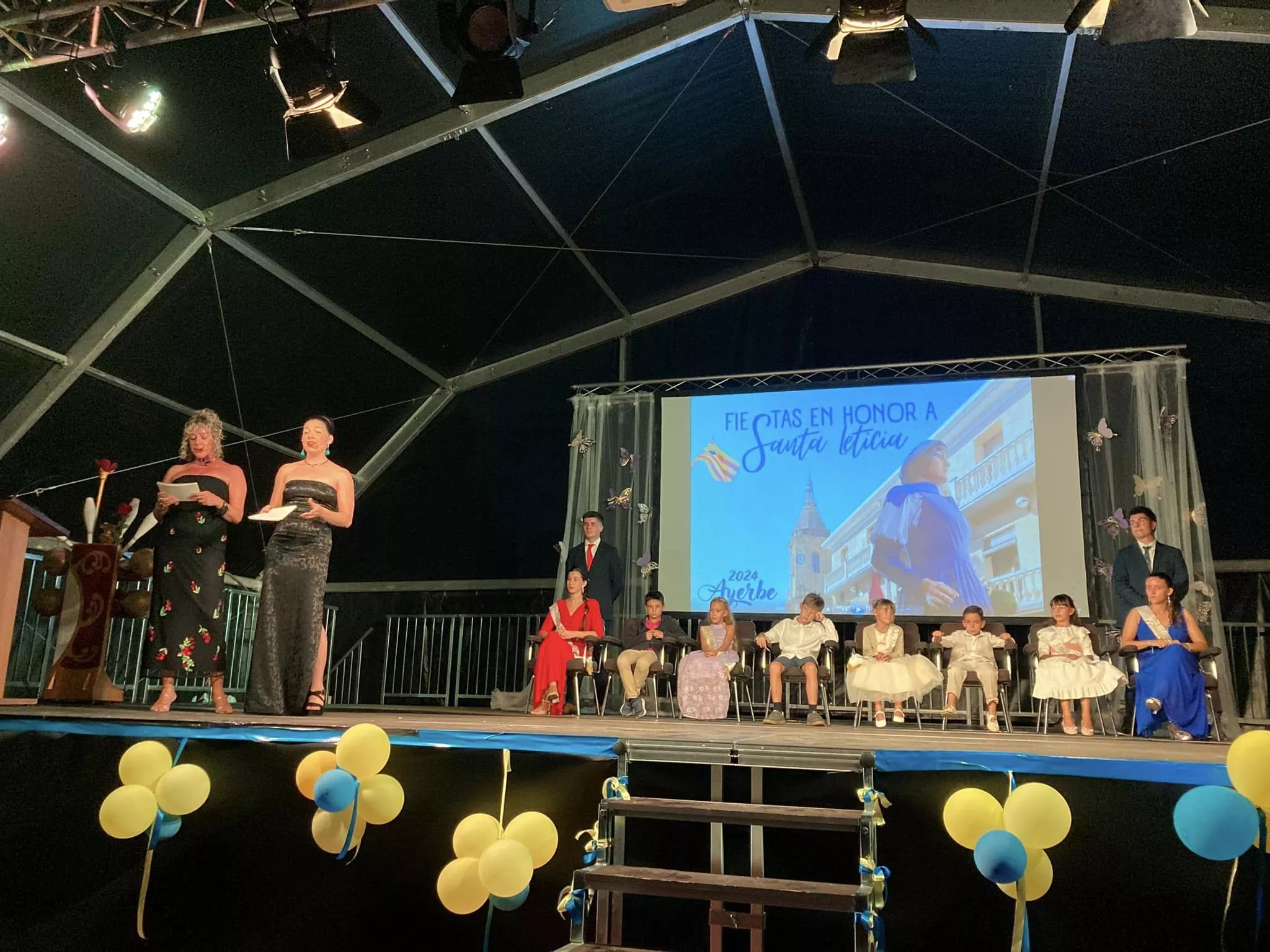 Presentación de Reinas Infantiles de Ayerbe 