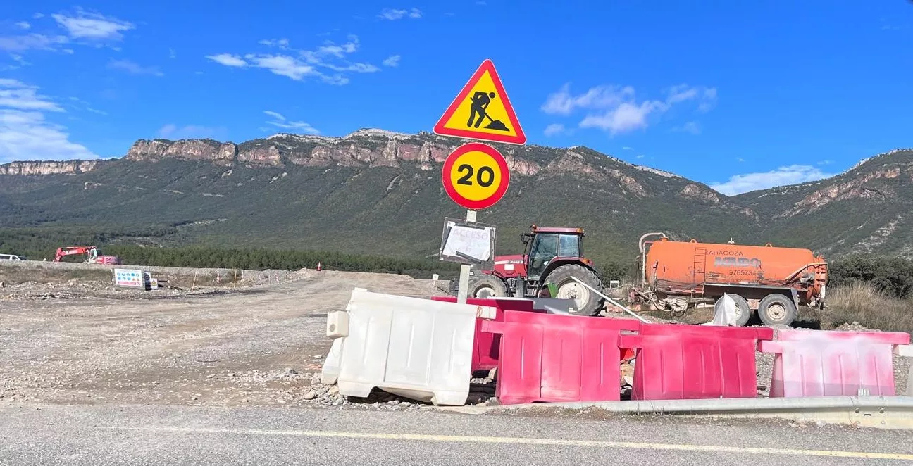 Obras del tramo Sigüés-Tiermas de la A-21. 