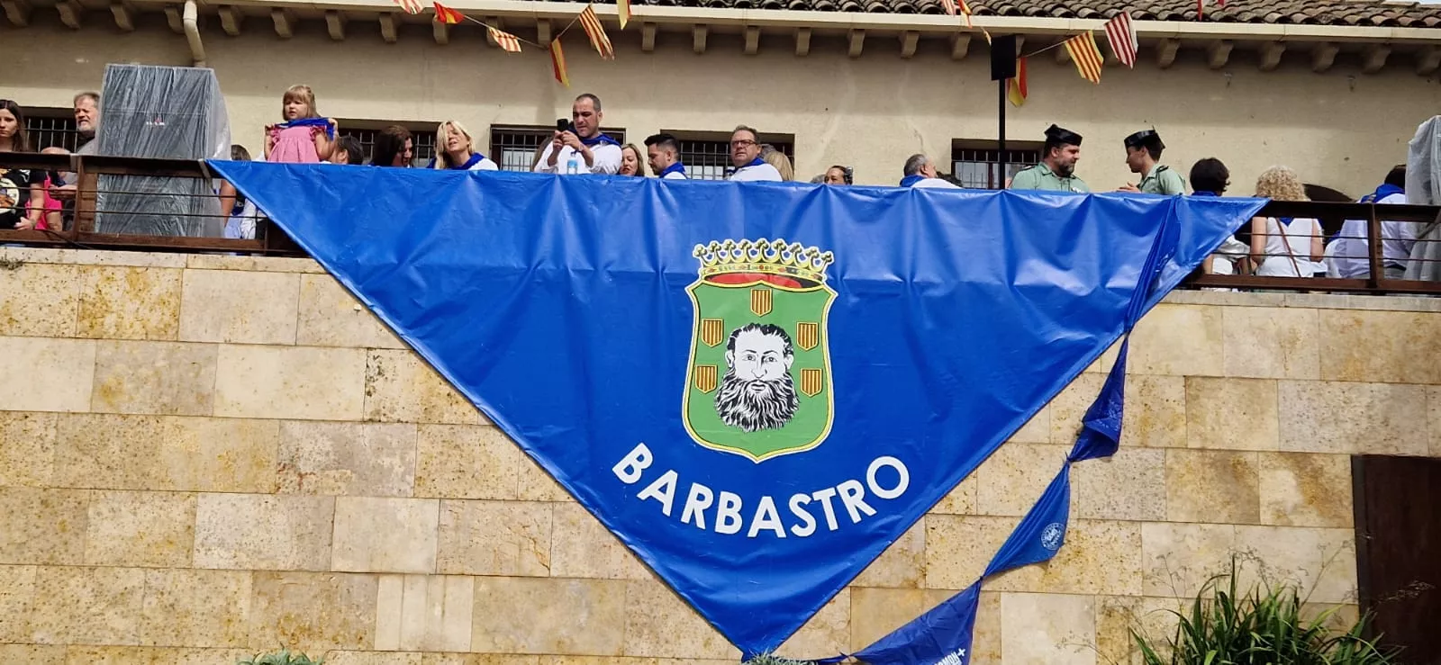 Inicio fiestas de Barbastro. Foto Myriam Martínez Iriarte