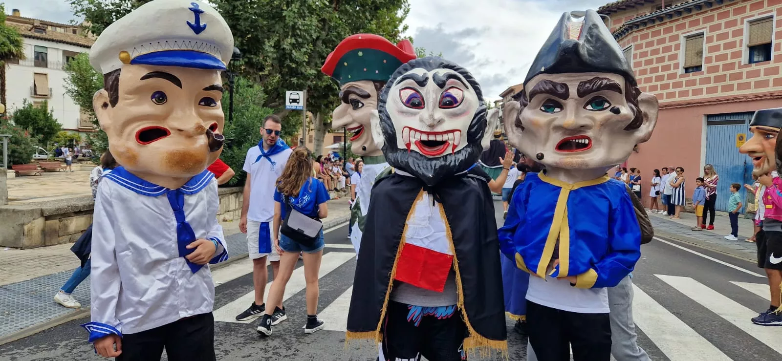 Inicio fiestas de Barbastro. Foto Myriam Martínez Iriarte