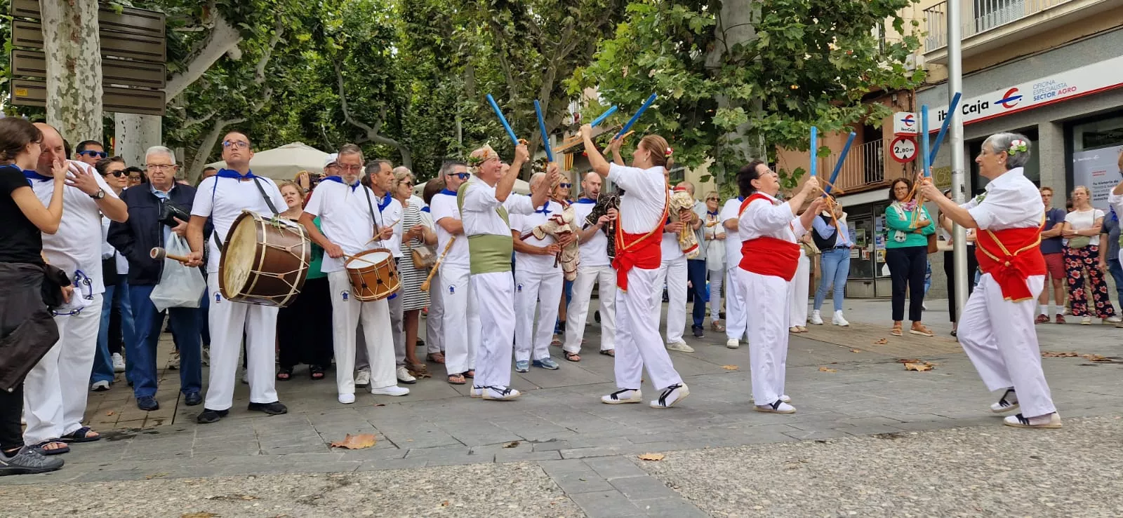 Inicio fiestas de Barbastro. Foto Myriam Martínez Iriarte