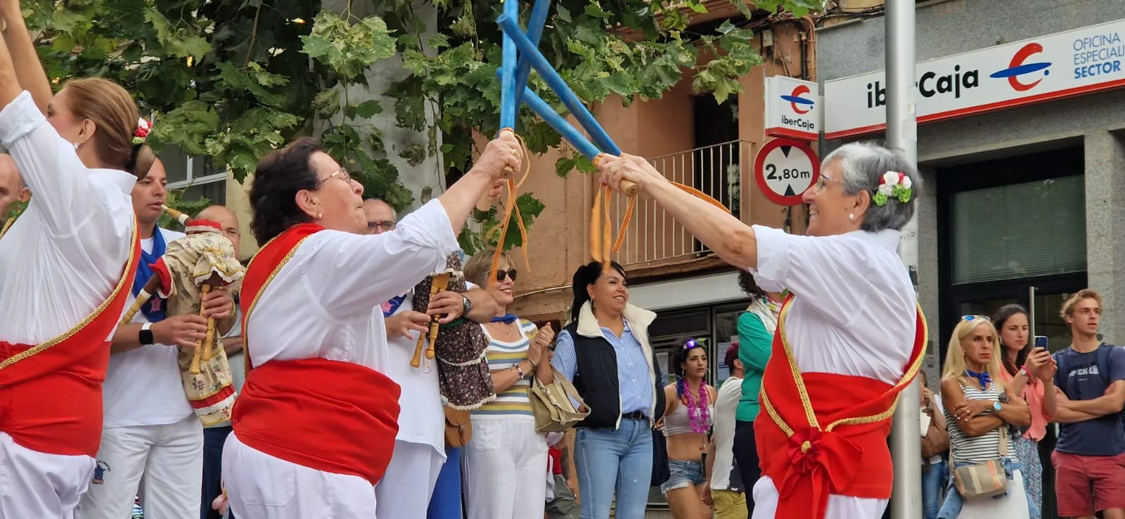 Inicio fiestas de Barbastro. Foto Myriam Martínez Iriarte