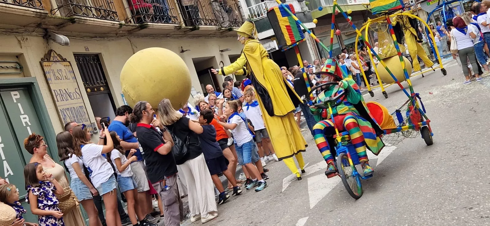 Inicio fiestas de Barbastro. Foto Myriam Martínez Iriarte
