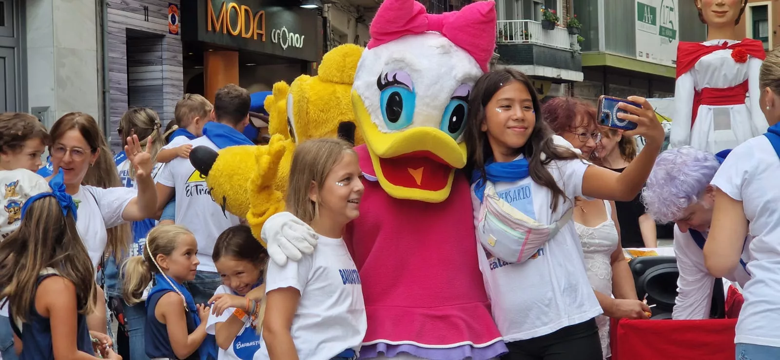 Inicio fiestas de Barbastro. Foto Myriam Martínez Iriarte