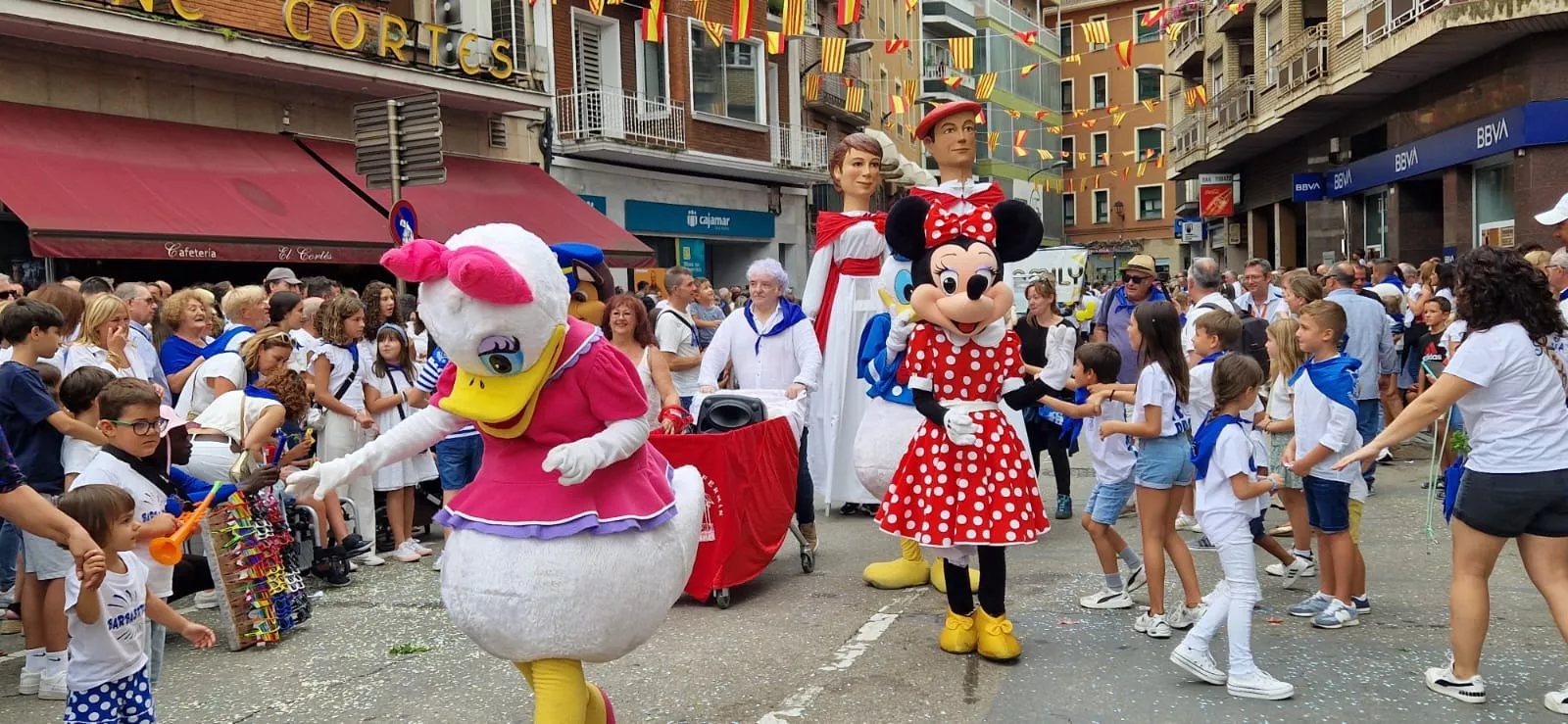 Inicio fiestas de Barbastro. Foto Myriam Martínez Iriarte