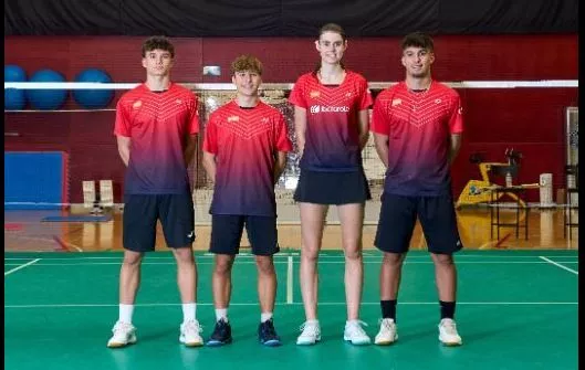 Las cuatro incorporaciones del CAR con Raúl Bergua, segundo a la izquierda.