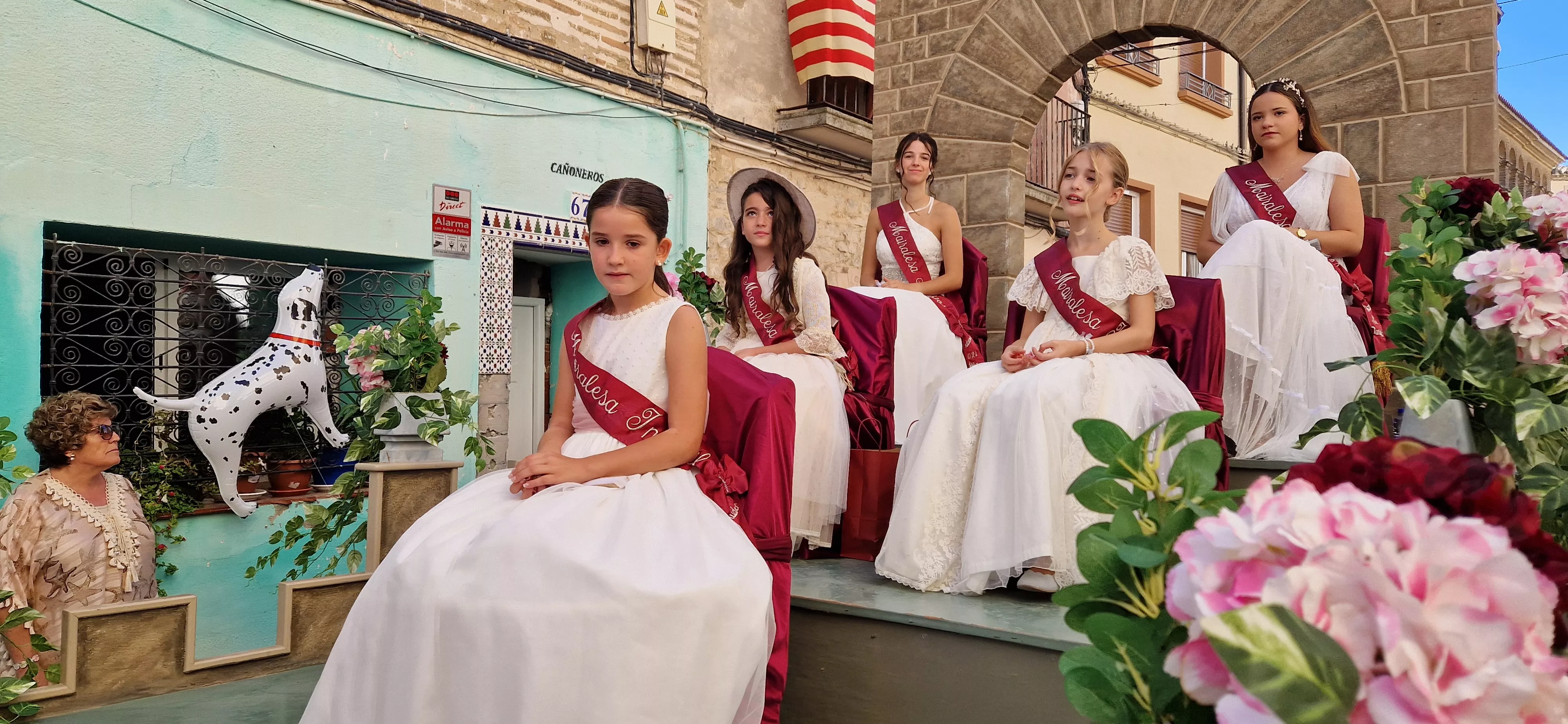 Cabalgata de fiestas de Almudévar 2024. Foto Myriam Martínez 