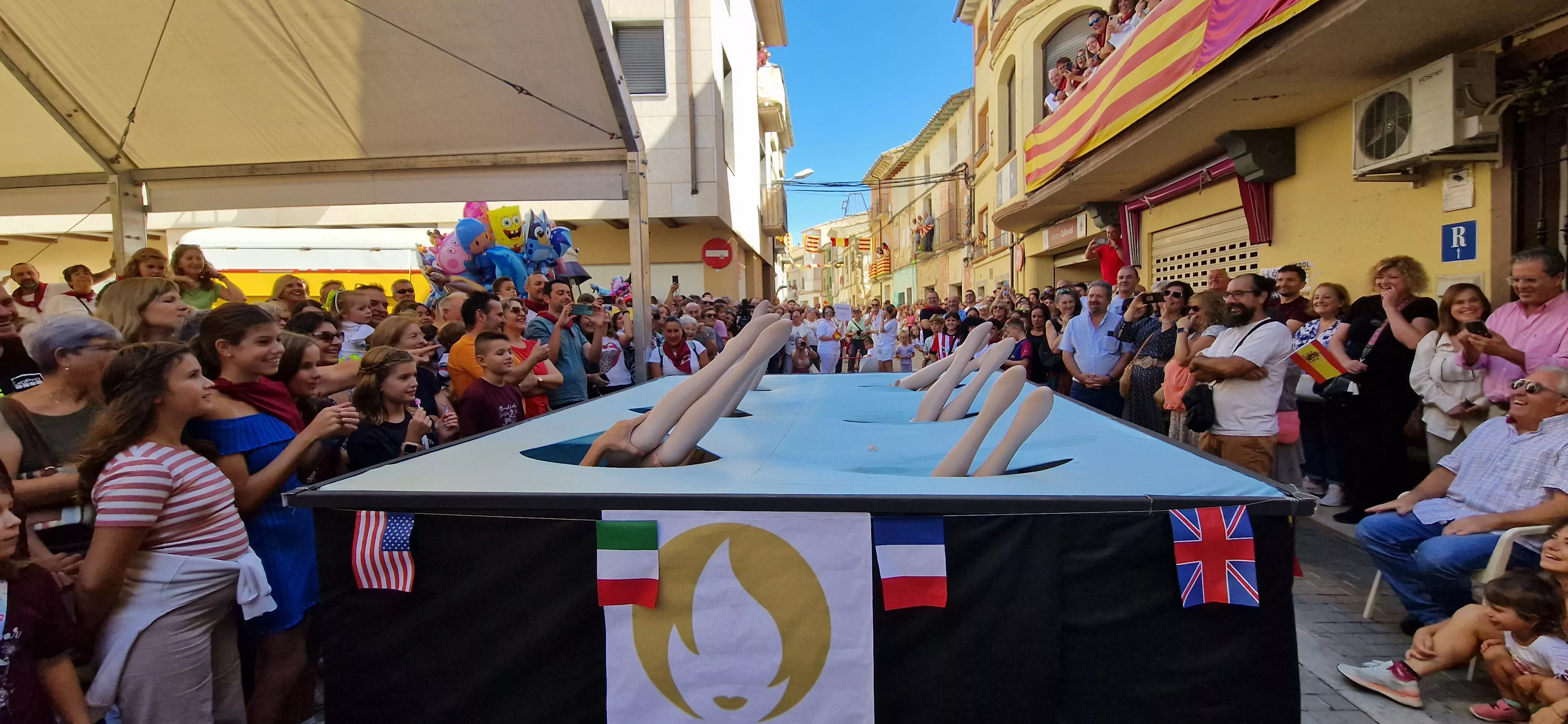 Cabalgata de fiestas de Almudévar 2024. Foto Myriam Martínez 