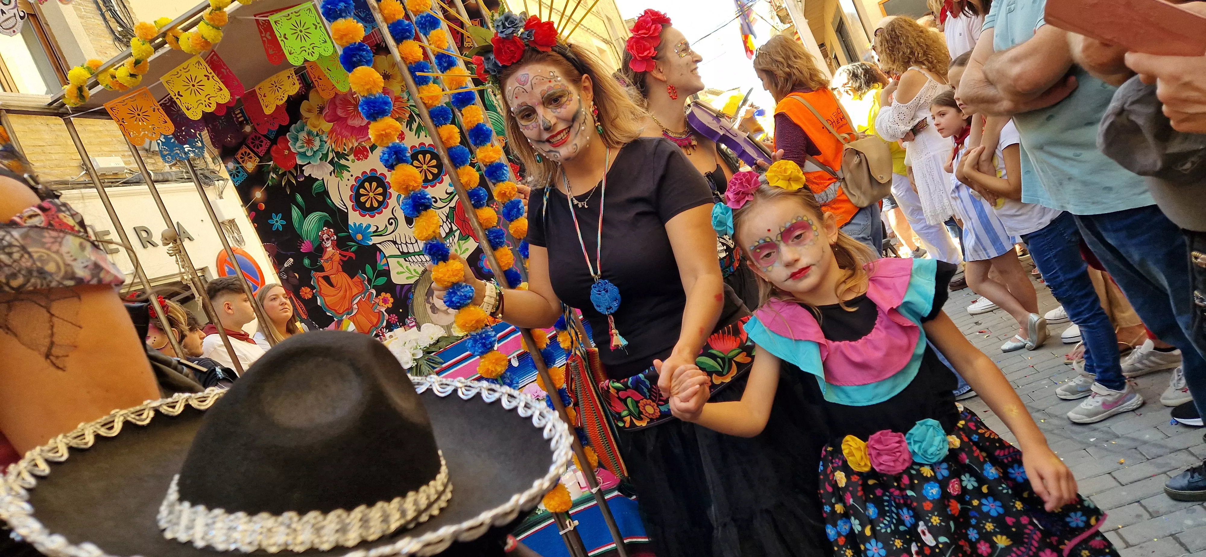 Cabalgata de fiestas de Almudévar 2024. Foto Myriam Martínez 