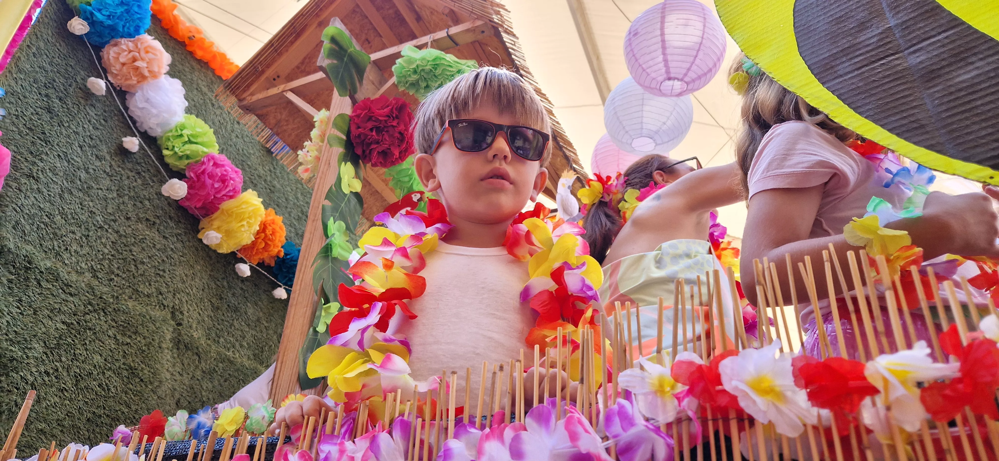 Cabalgata de fiestas de Almudévar 2024. Foto Myriam Martínez 