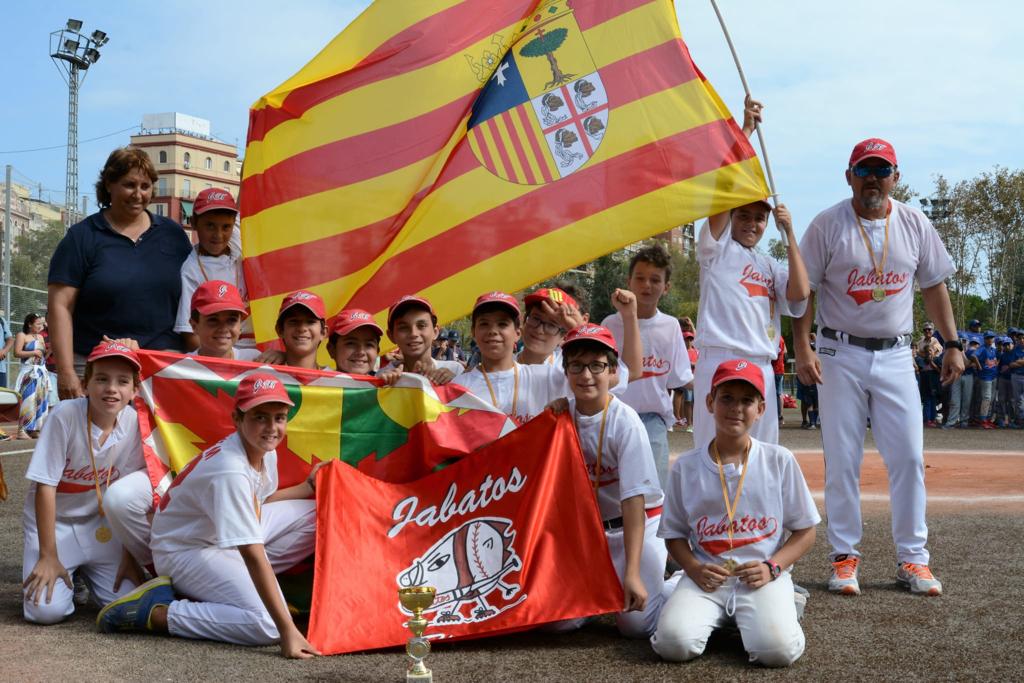 Béisbol Huesca, un club  campeón y sin campo