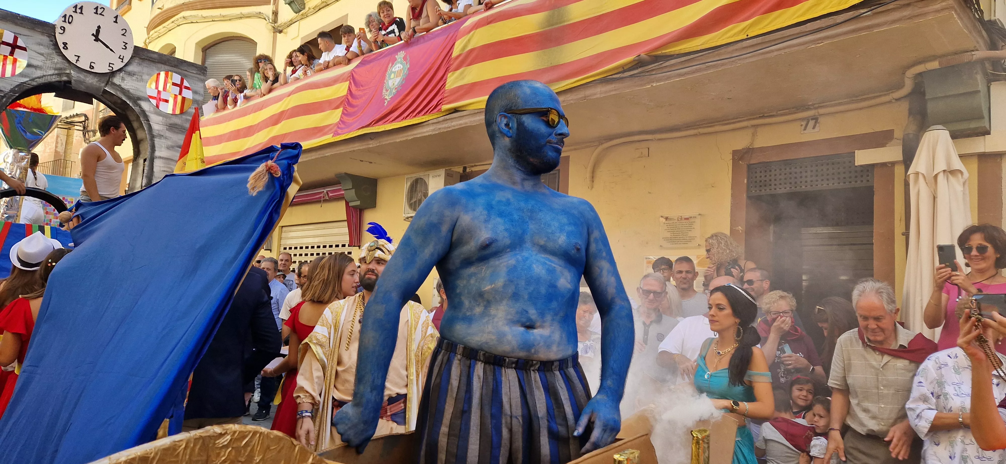 Cabalgata de fiestas de Almudévar 2024. Foto Myriam Martínez 
