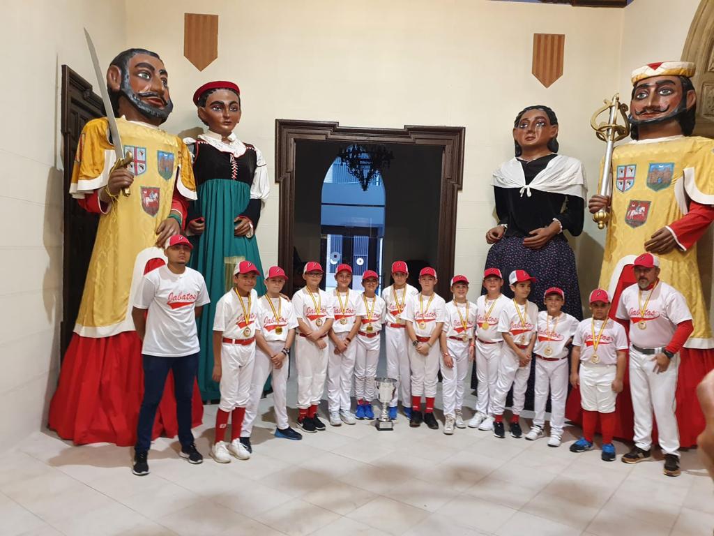 Béisbol Huesca, un club  campeón y sin campo