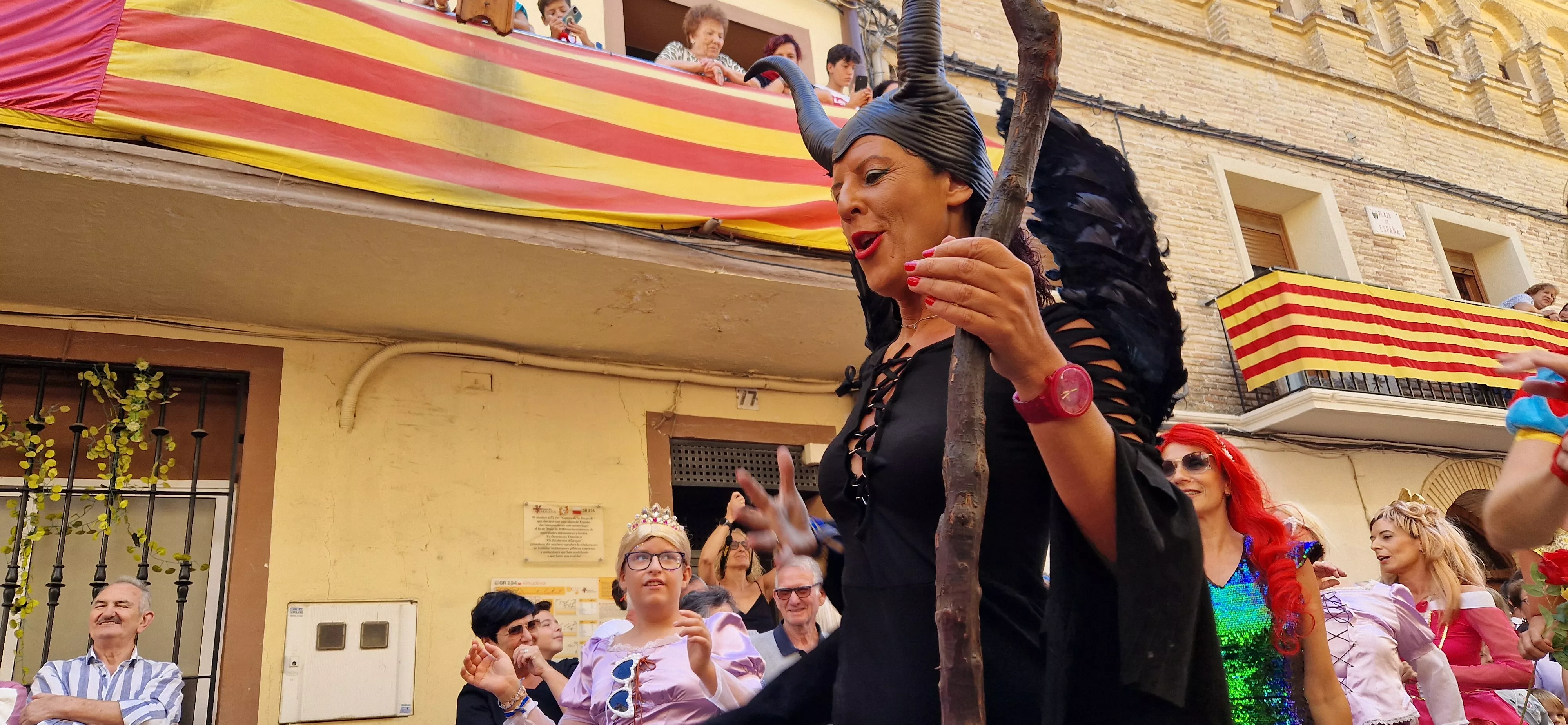 Cabalgata de fiestas de Almudévar 2024. Foto Myriam Martínez 