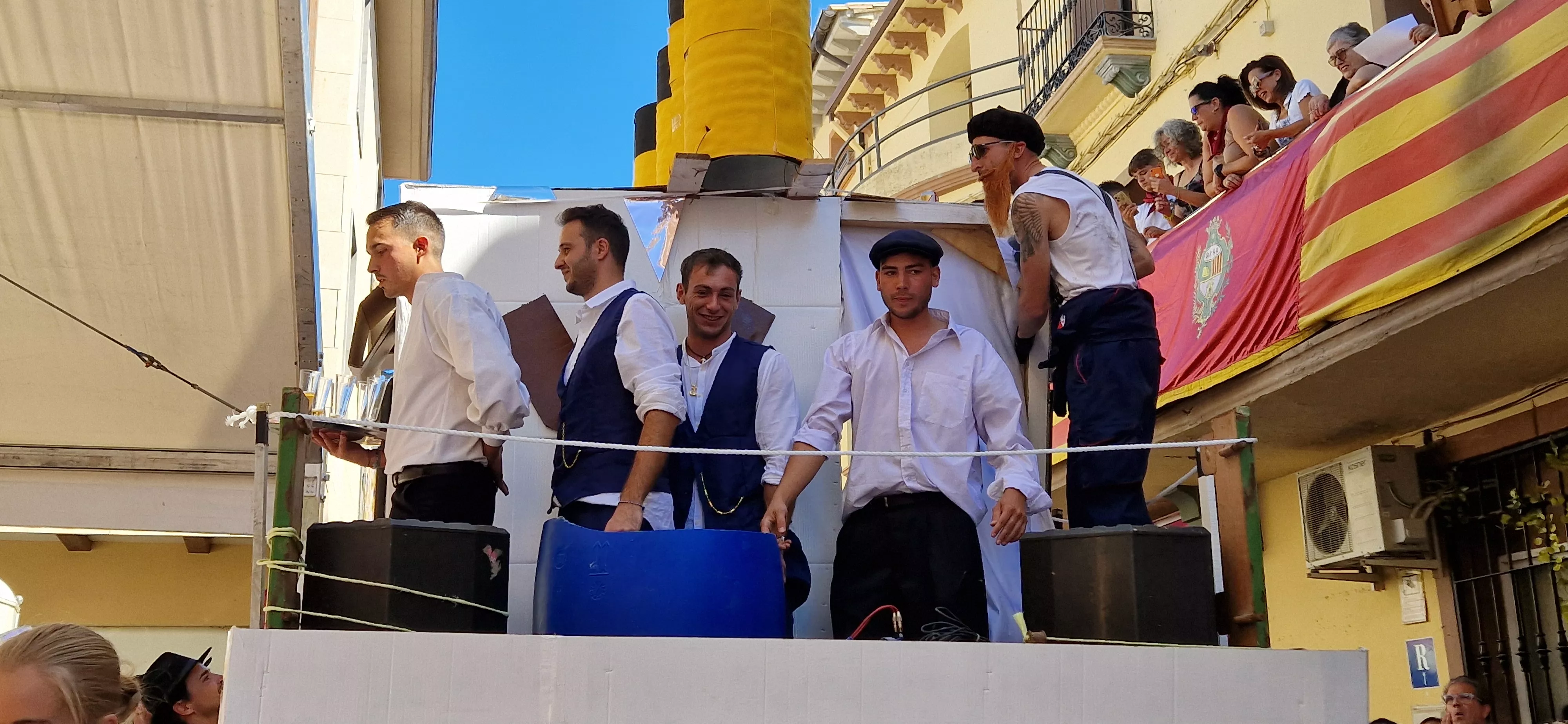 Cabalgata de fiestas de Almudévar 2024. Foto Myriam Martínez 