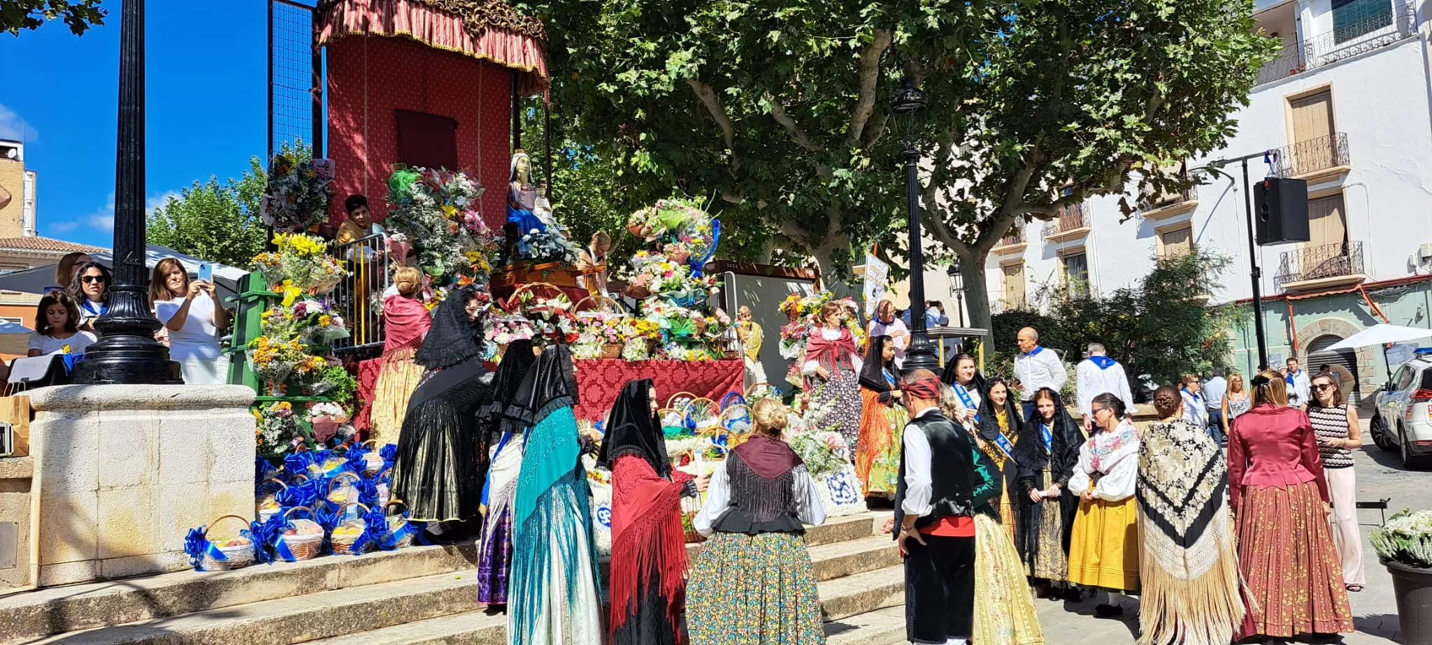 Ofrenda de Flores y Frutos de Barbastro a la Virgen del Pueyo