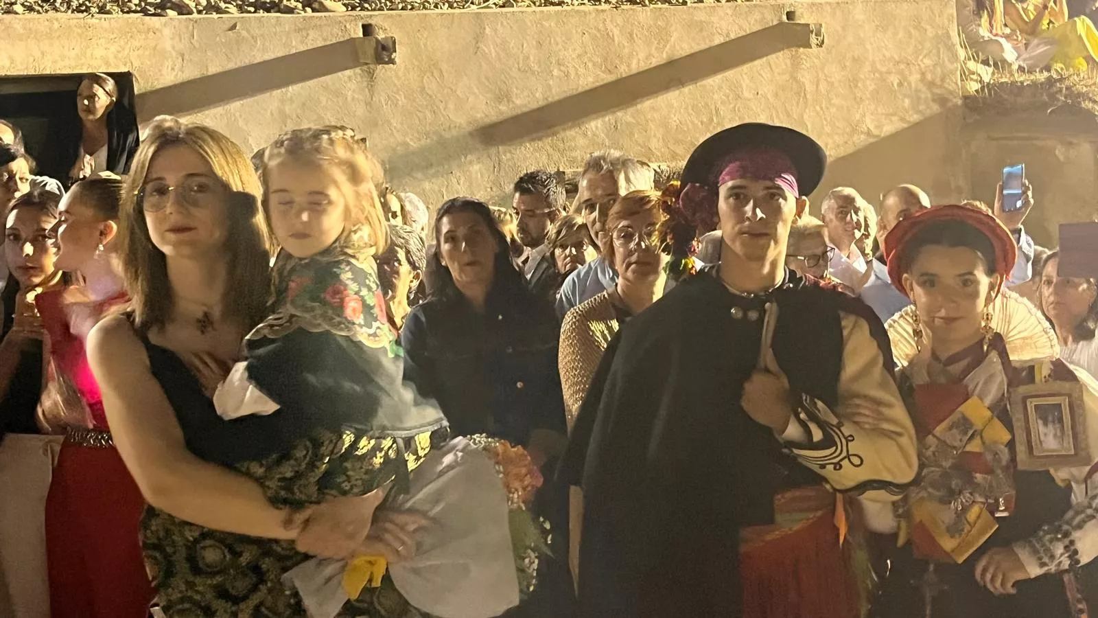 Procesión de la bajada de la Virgen de Corona de Almudévar. Foto Mercedes Manterola