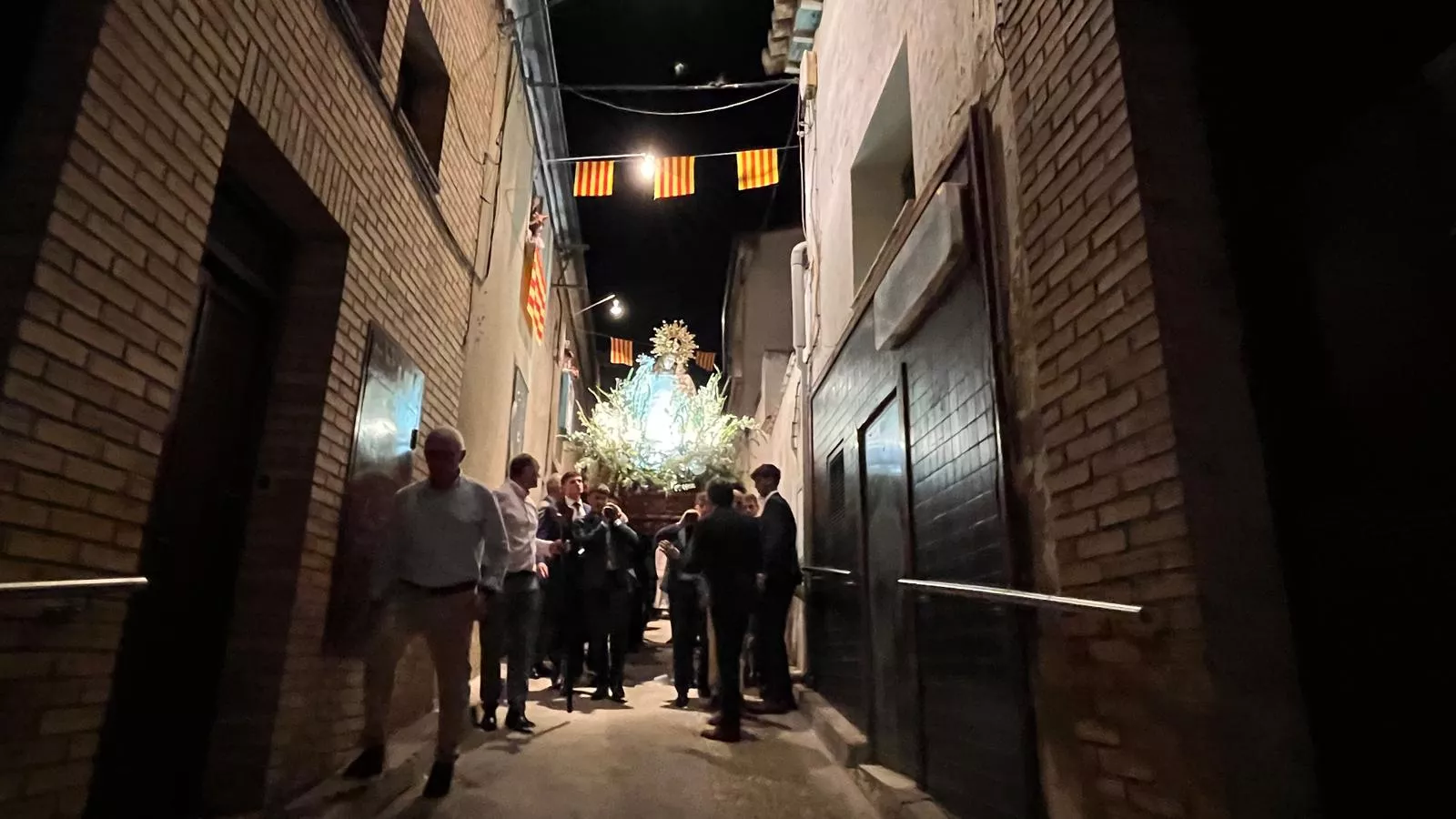 Procesión de la bajada de la Virgen de Corona de Almudévar. Foto Mercedes Manterola