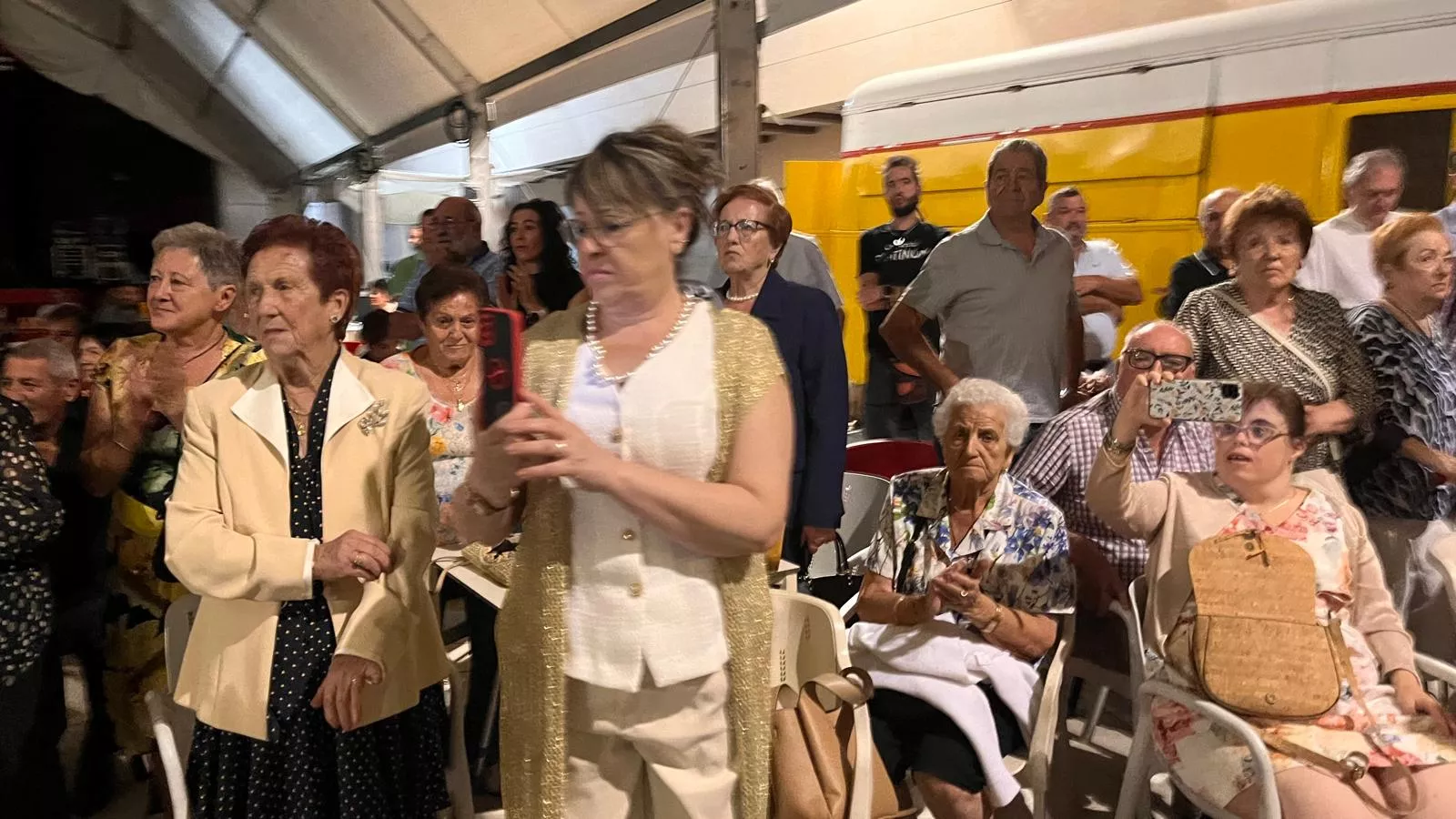 Procesión de la bajada de la Virgen de Corona de Almudévar. Foto Mercedes Manterola
