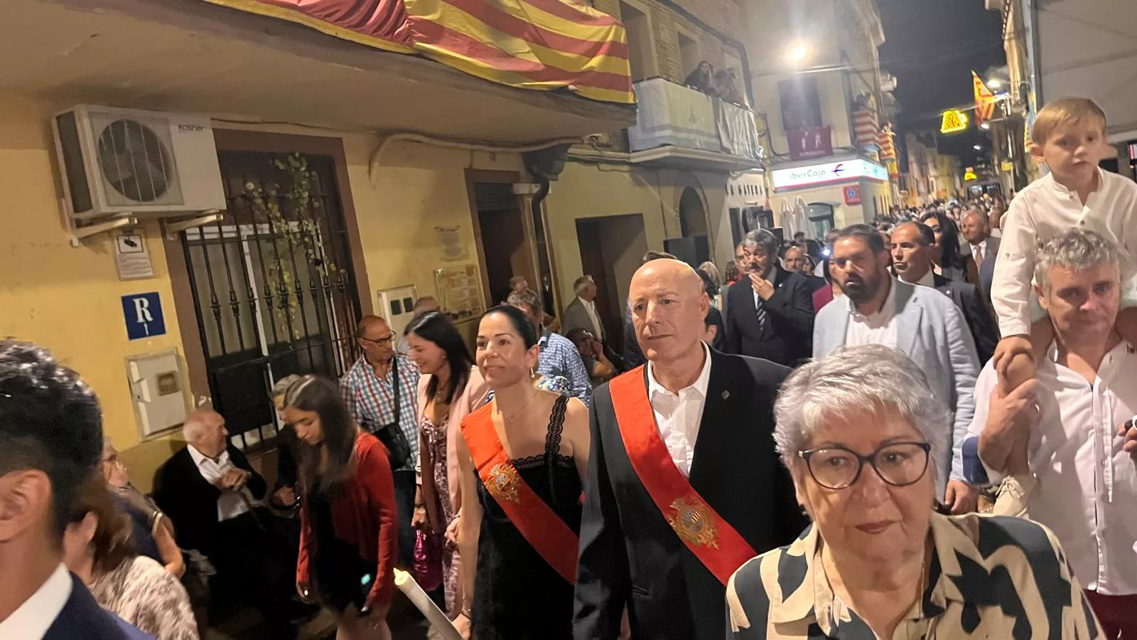 Procesión de la bajada de la Virgen de Corona de Almudévar. Foto Mercedes Manterola