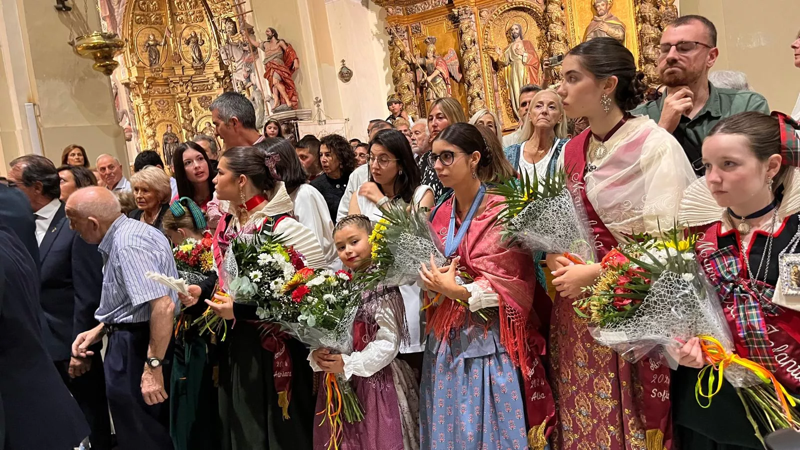 Procesión de la bajada de la Virgen de Corona de Almudévar. Foto Mercedes Manterola