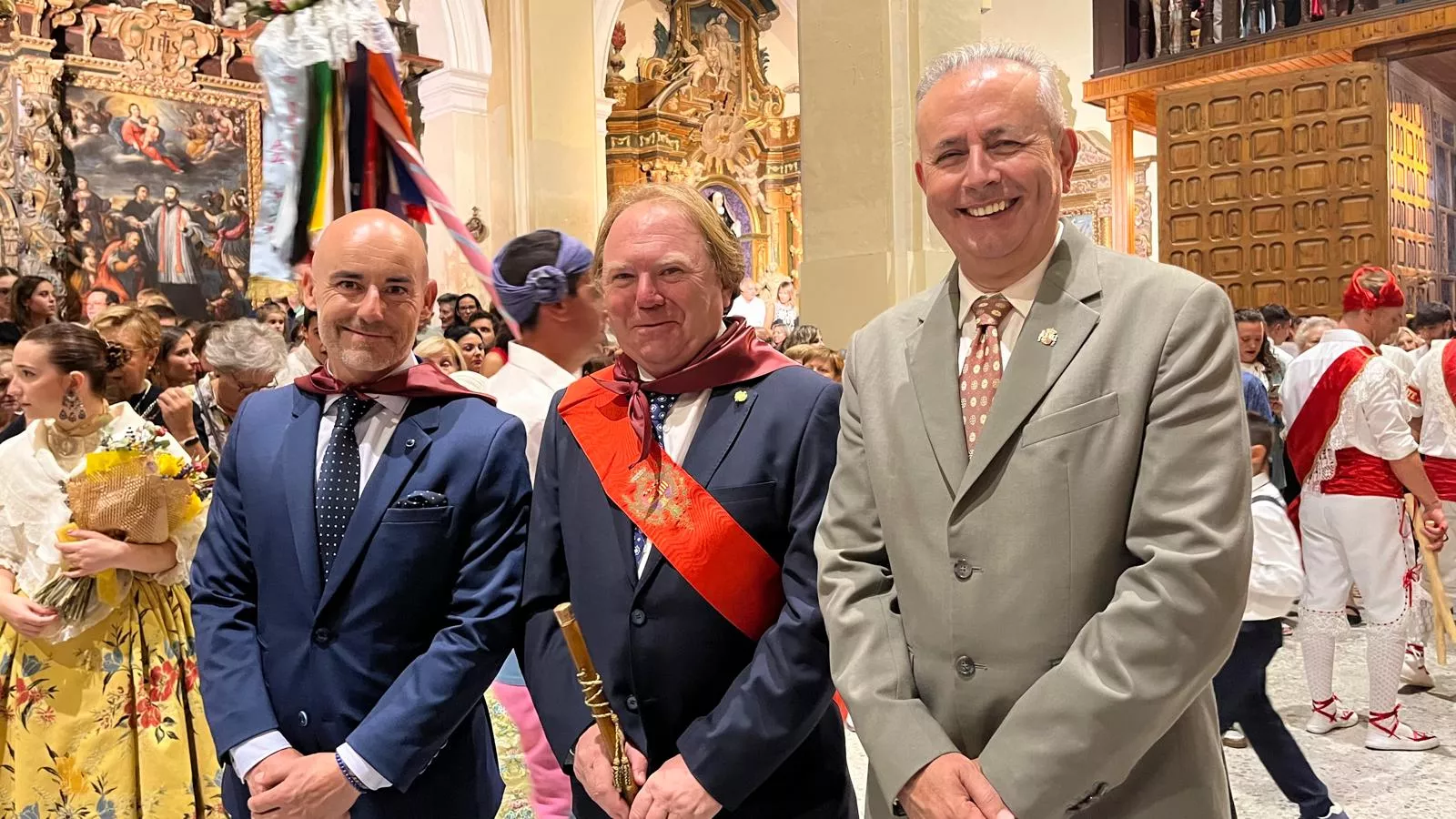 Procesión de la bajada de la Virgen de Corona de Almudévar. Foto Mercedes Manterola