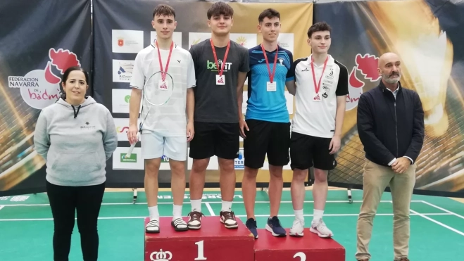 Podio dobles masculino Estella con Gállego-Isabal campeones Podio dobles masculino Estella con Gállego-Isabal campeones