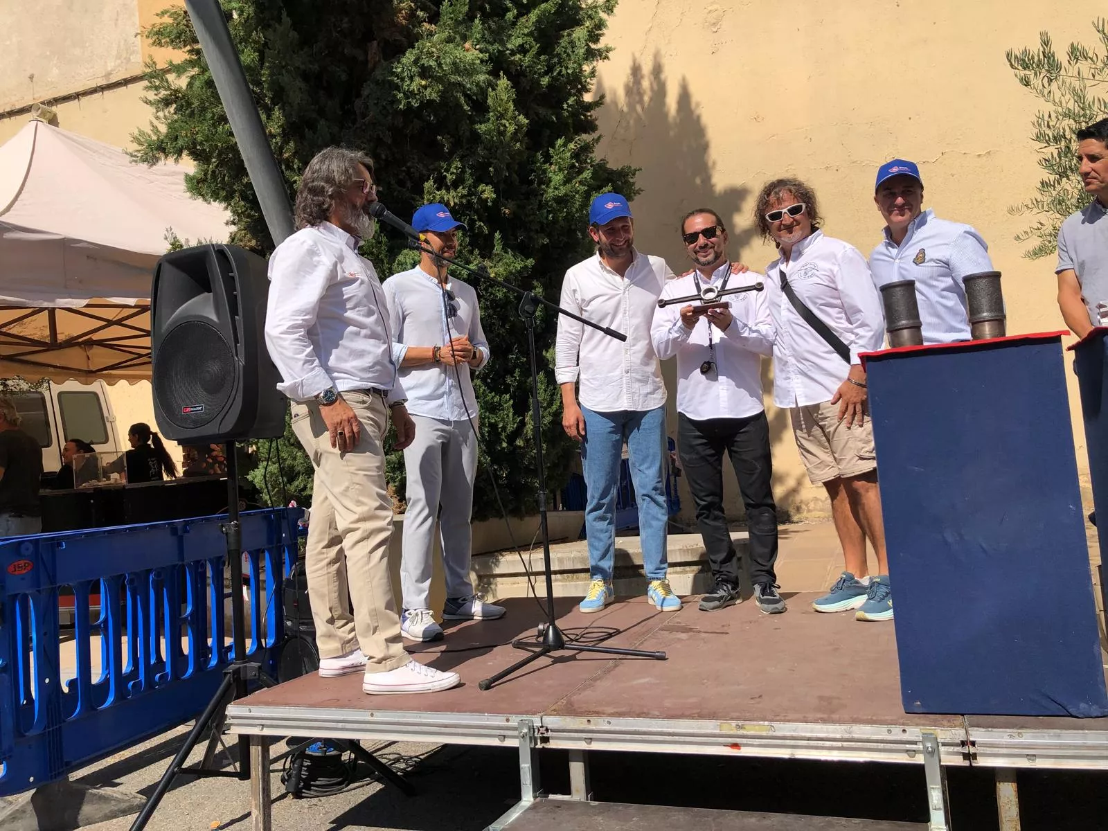 XVI Concentración de Vehículos Clásicos de Monzón. Foto Alberto Sazatornil