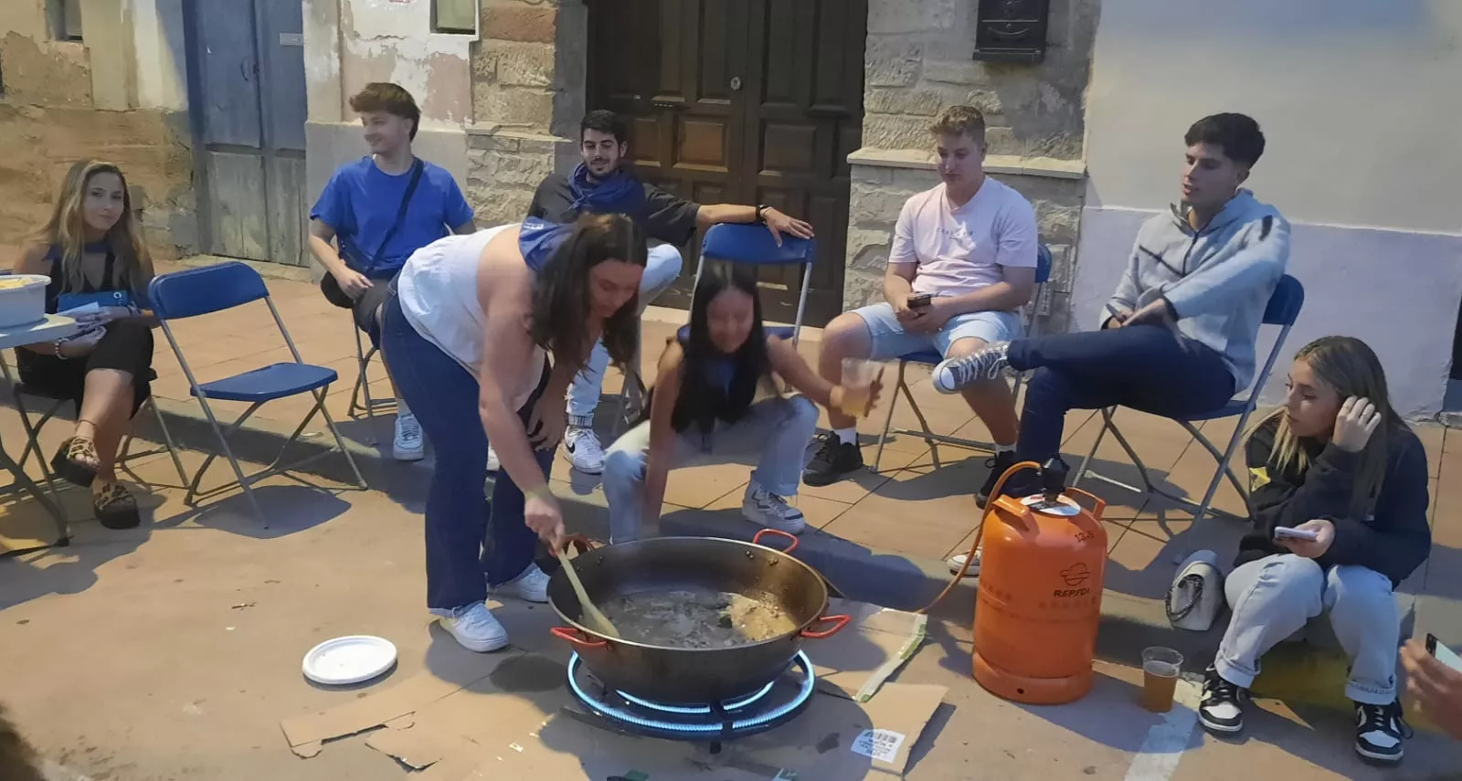 Las famosas calderetas de Ayerbe.