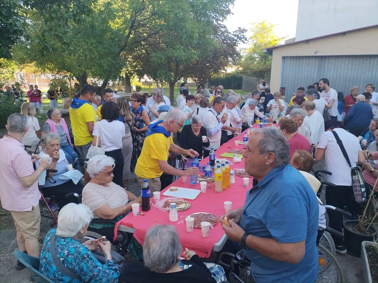 Fiesta en la Residencia, con el Coro Arcadia.
