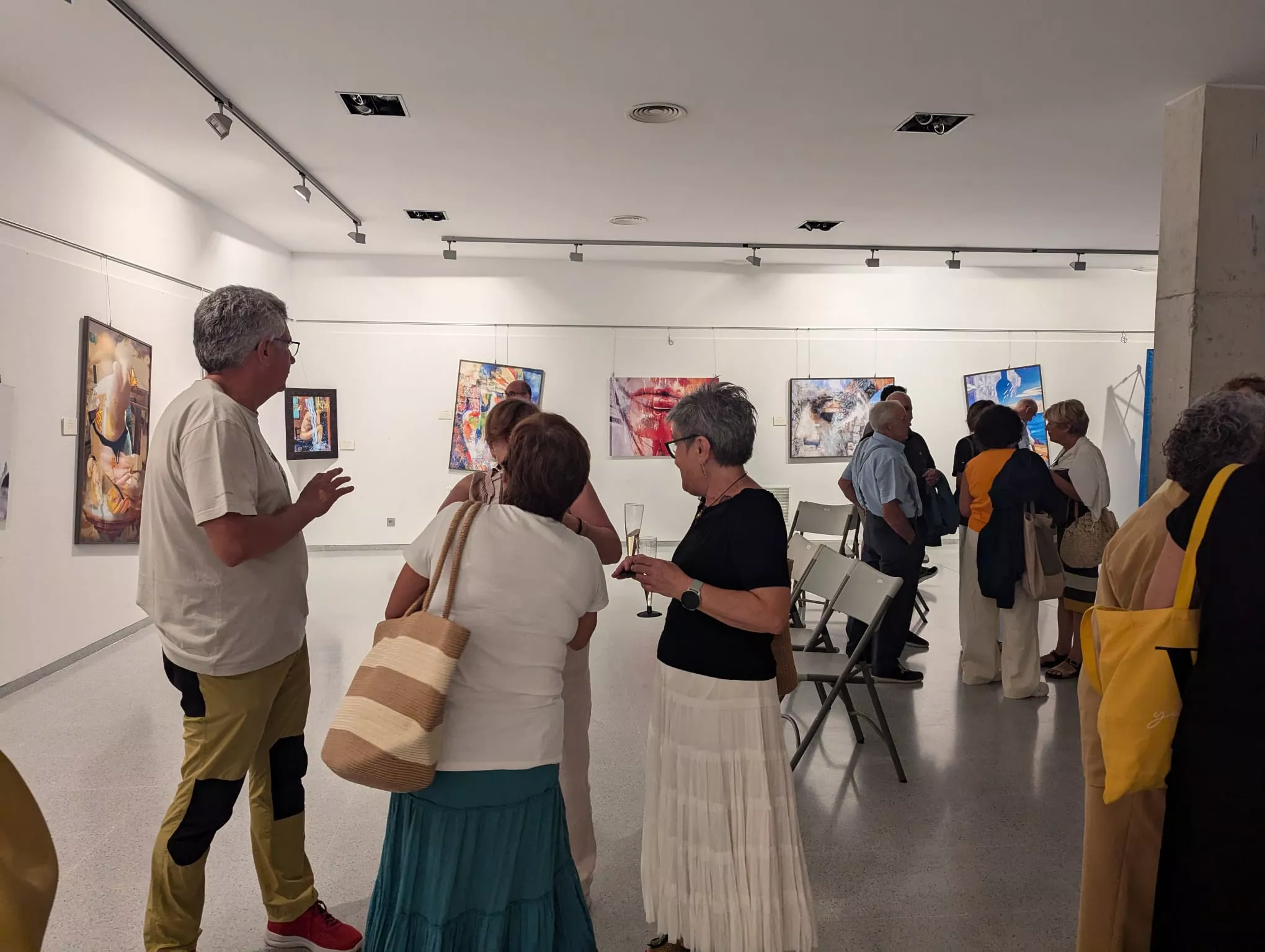 Exposición de Gloria Jubero en Binéfar 