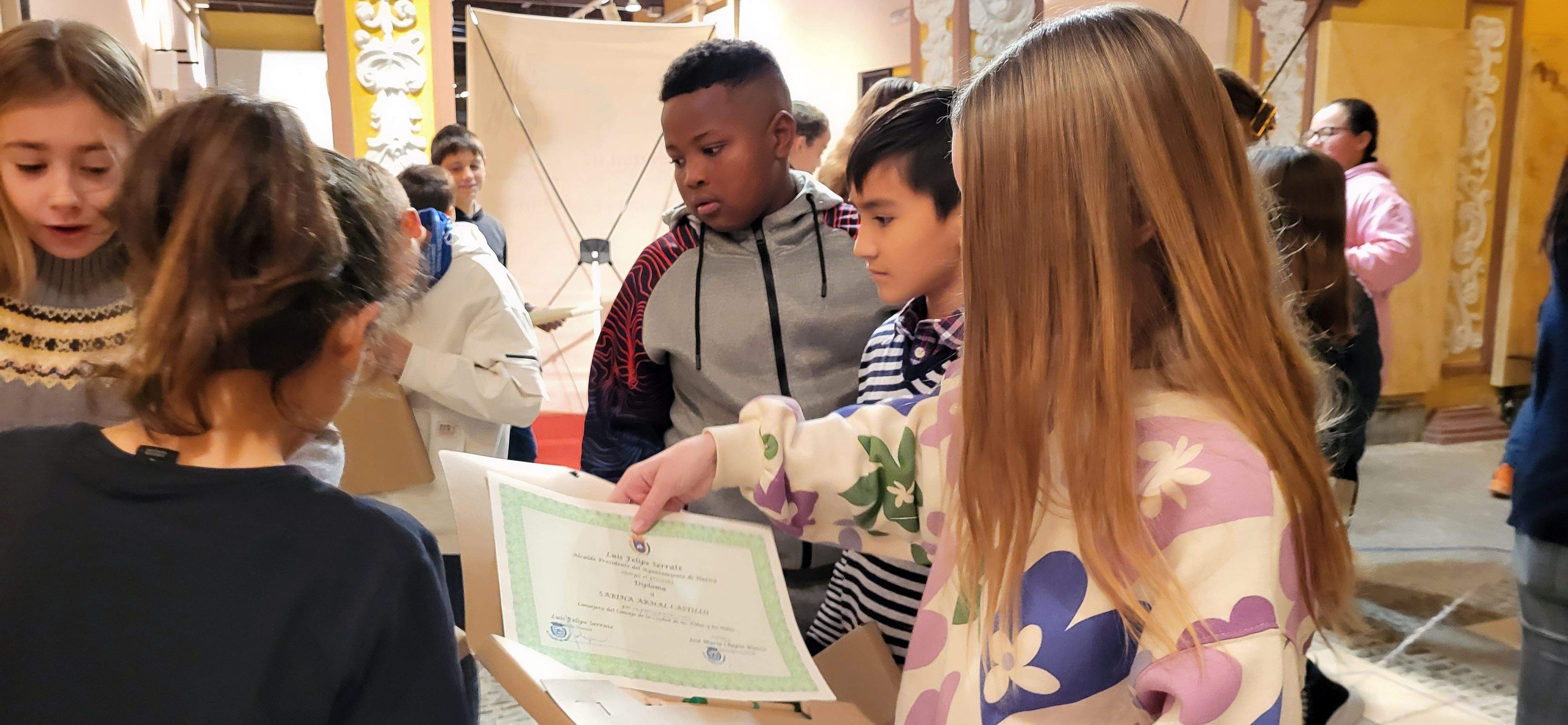 Miembros del Consejo de la Ciudad de las Niñas y los Niños de Huesca