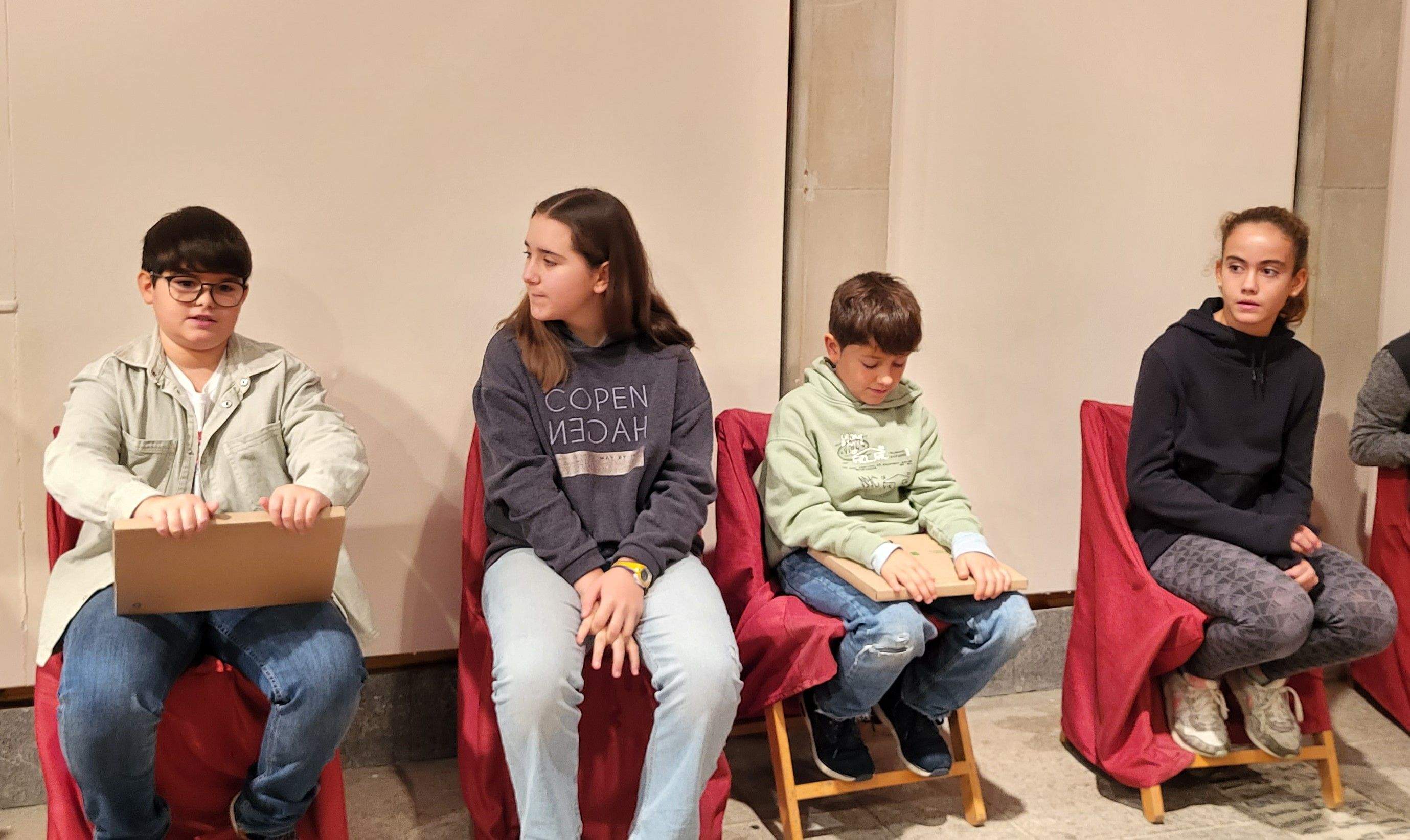 Miembros del Consejo de la Ciudad de las Niñas y los Niños de Huesca