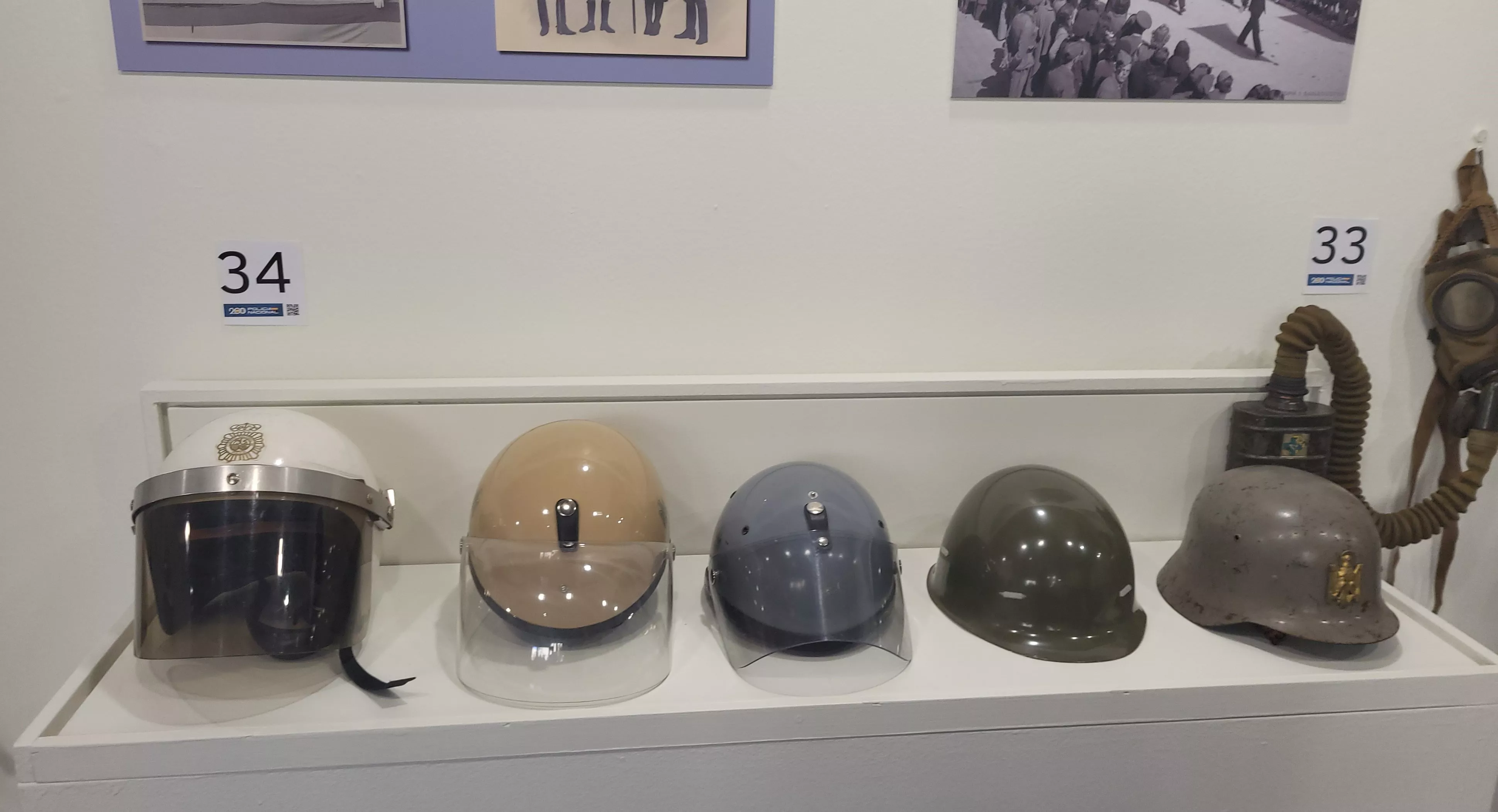 Inauguración en Huesca de la exposición “200 años de la Policía Nacional”. Foto Mercedes Manterola