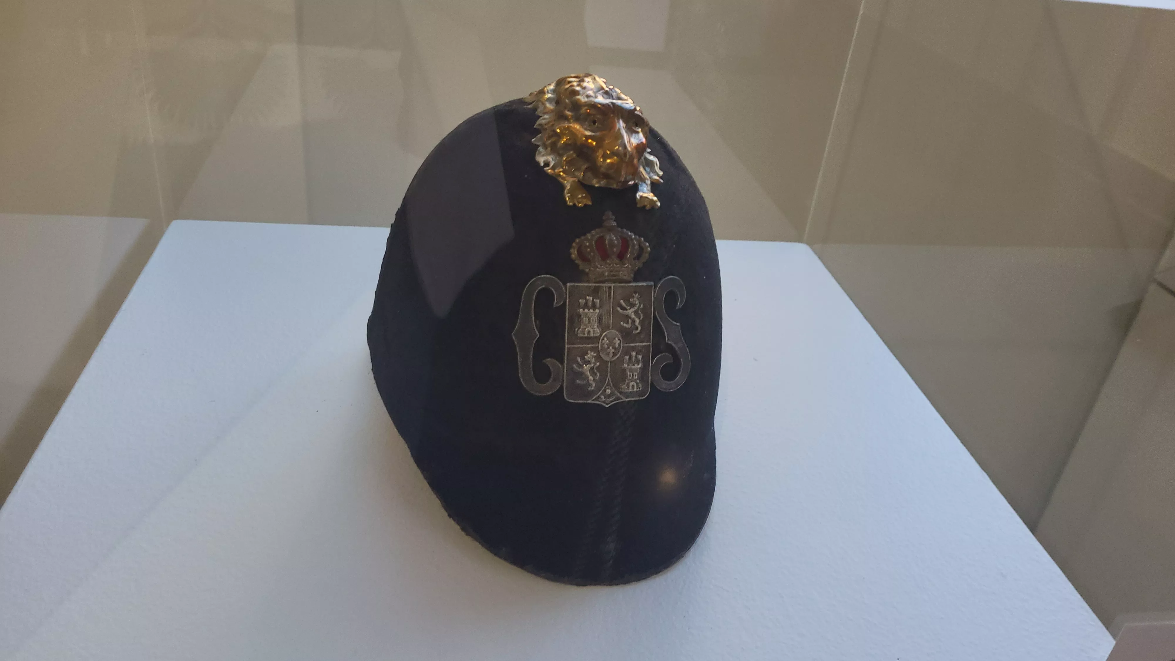Inauguración en Huesca de la exposición “200 años de la Policía Nacional”. Foto Mercedes Manterola