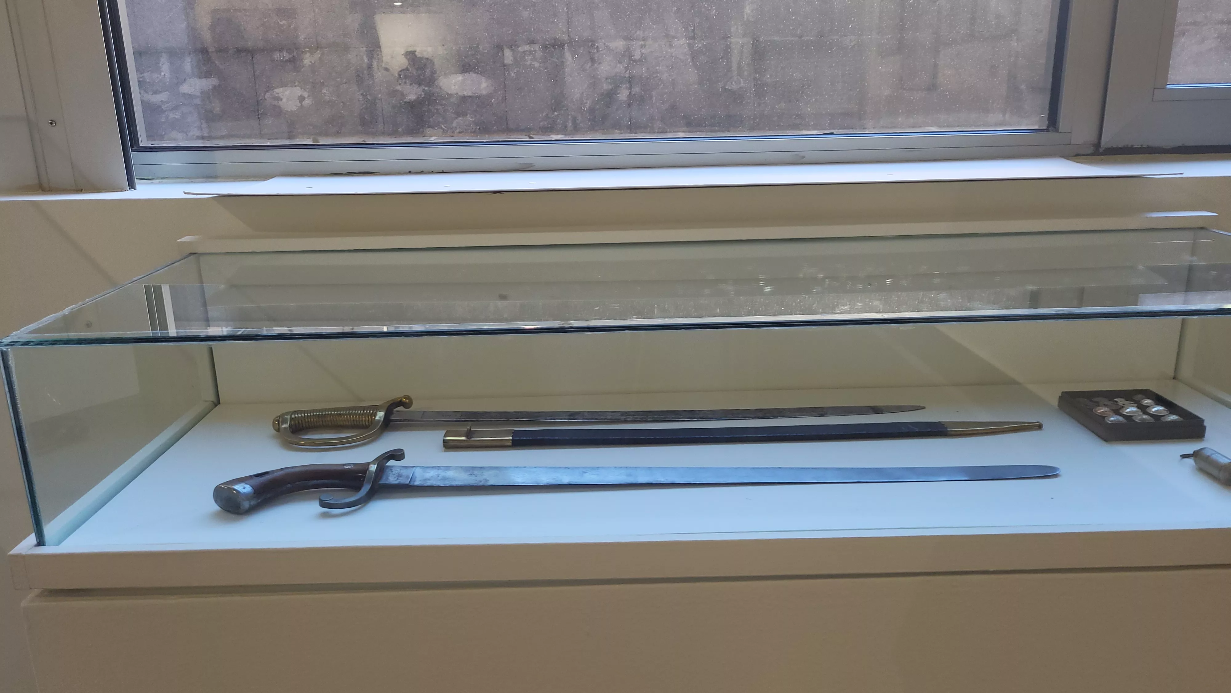 Inauguración en Huesca de la exposición “200 años de la Policía Nacional”. Foto Mercedes Manterola