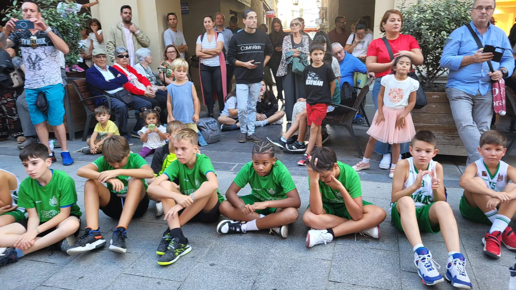 Presentación de Lobe Huesca la Magia en los Porches de Galicia