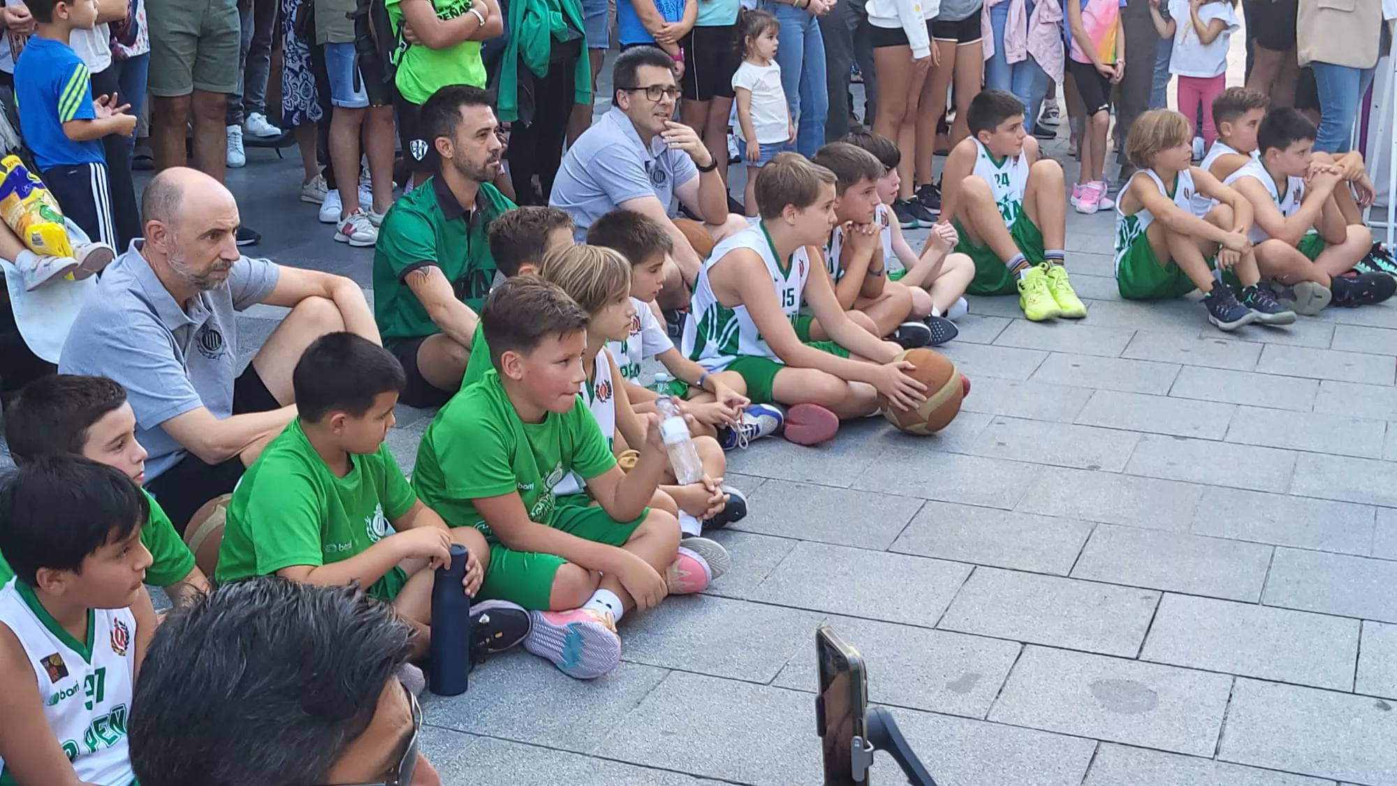 Presentación de Lobe Huesca la Magia en los Porches de Galicia